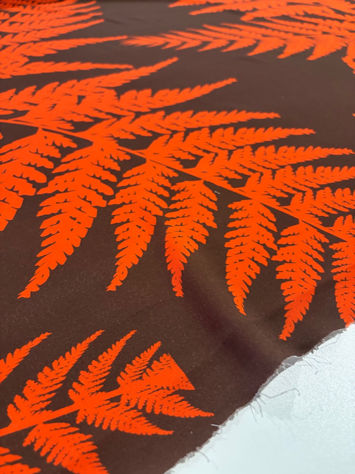 KRUSTY 023 brown/orange viscose twill print