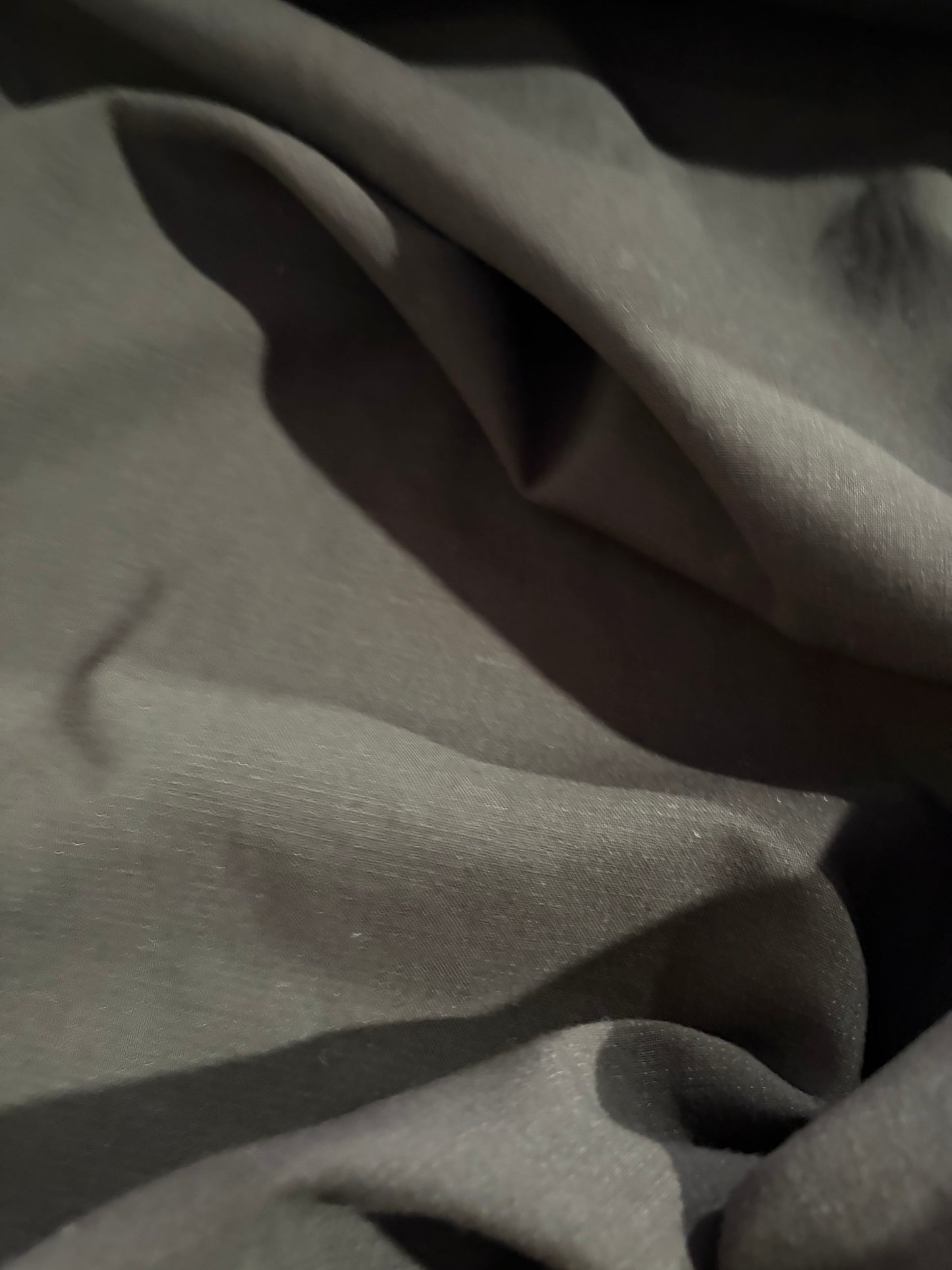 AL 004 Wool crêpe stretch dark chocolate