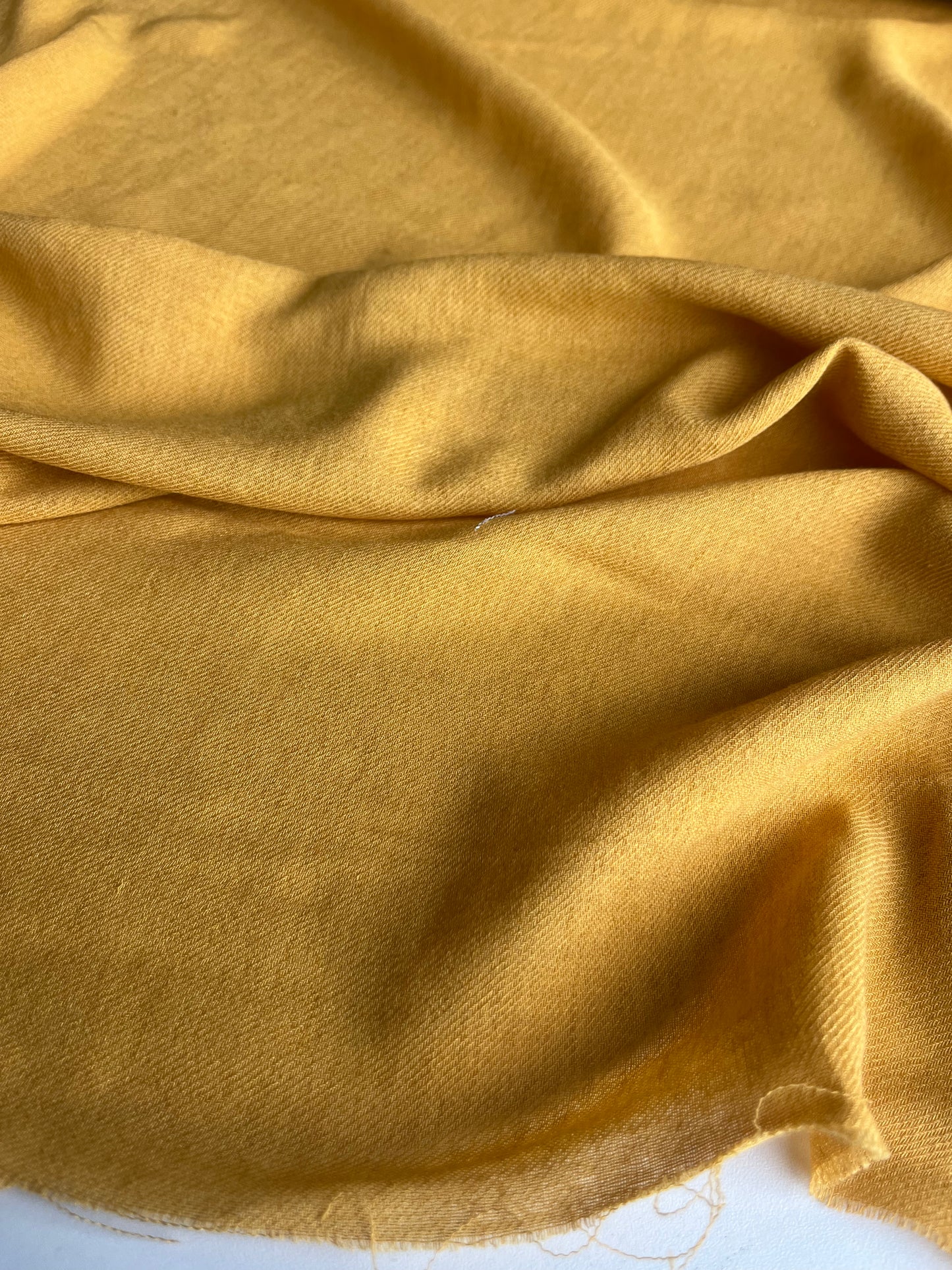 TANIA 019 viscose/wool warm yellow