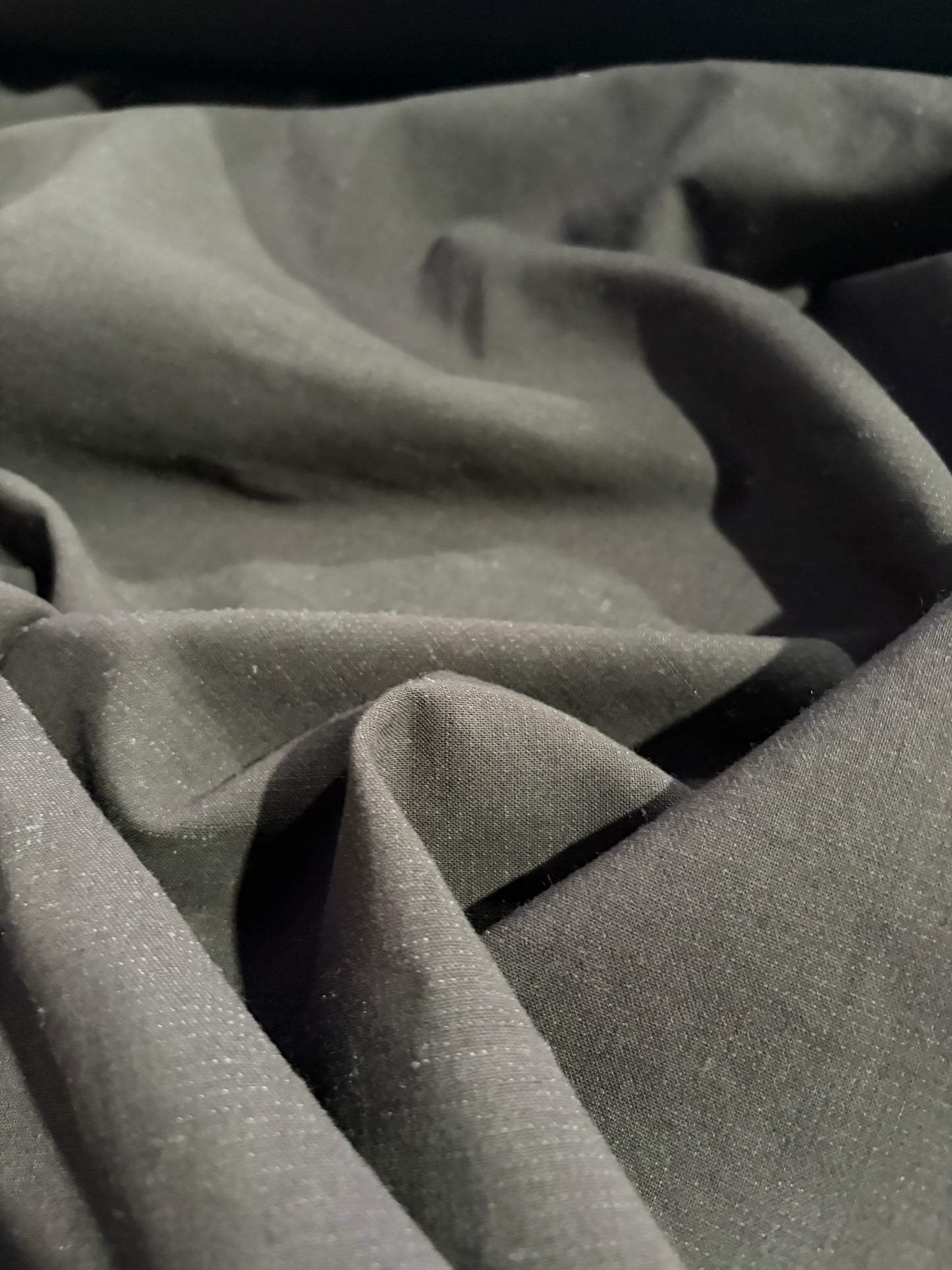 AL 004 Wool crêpe stretch dark chocolate