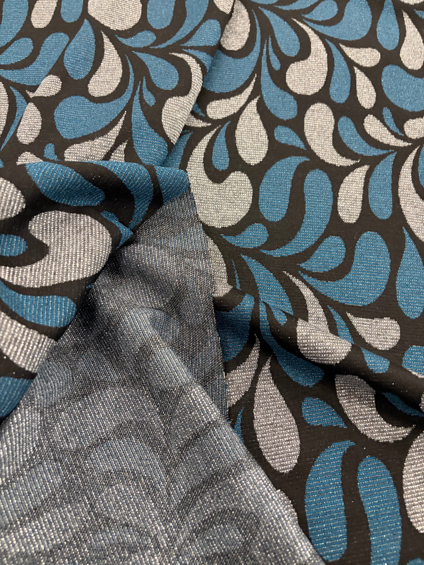 PIPO 031  lurex jersey jacquard