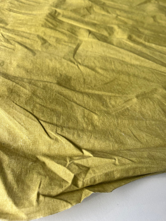 LOUNGE 600 coated linen olive green