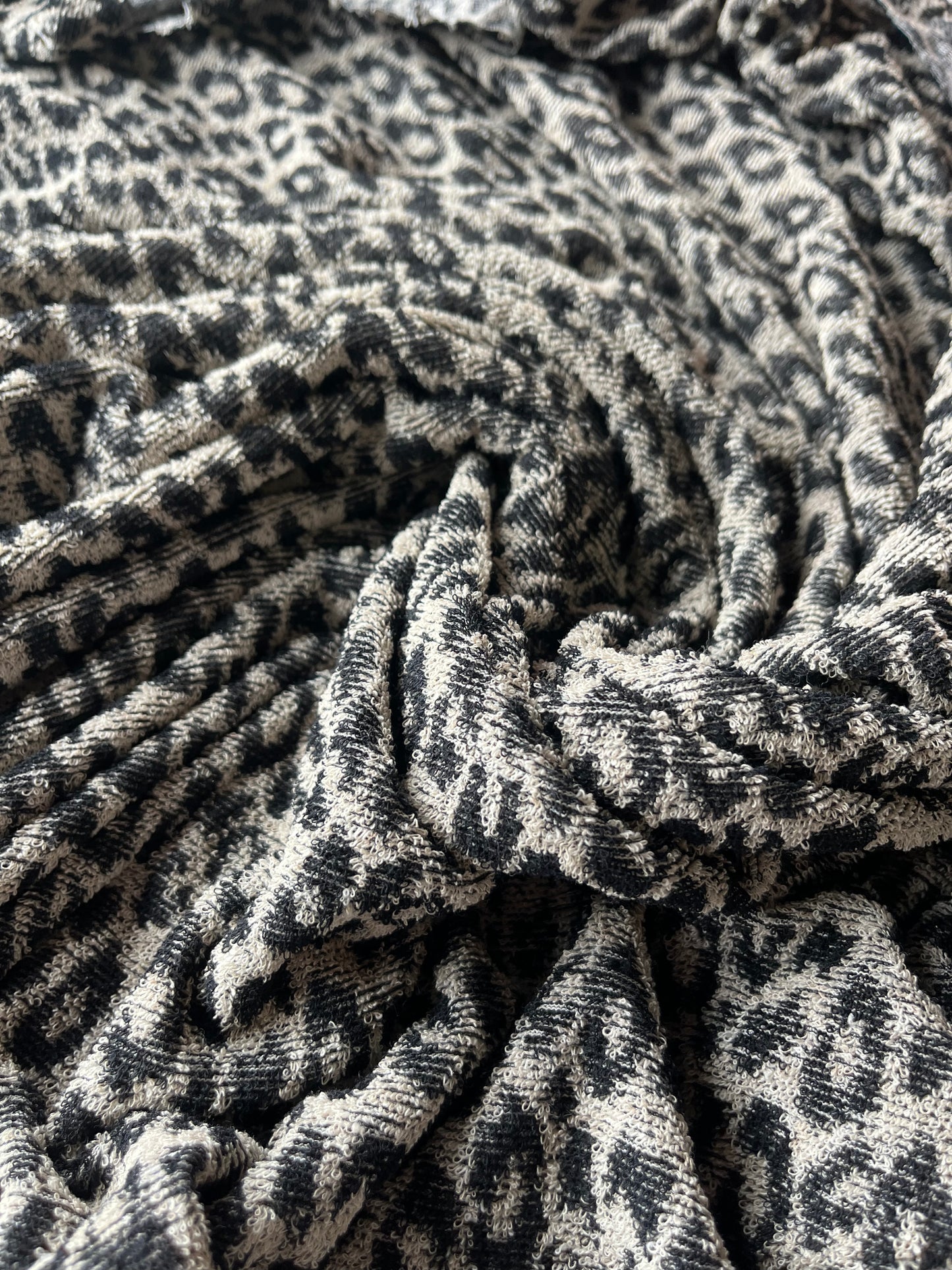 CELIA 006 jersey jacquard leopard black écru