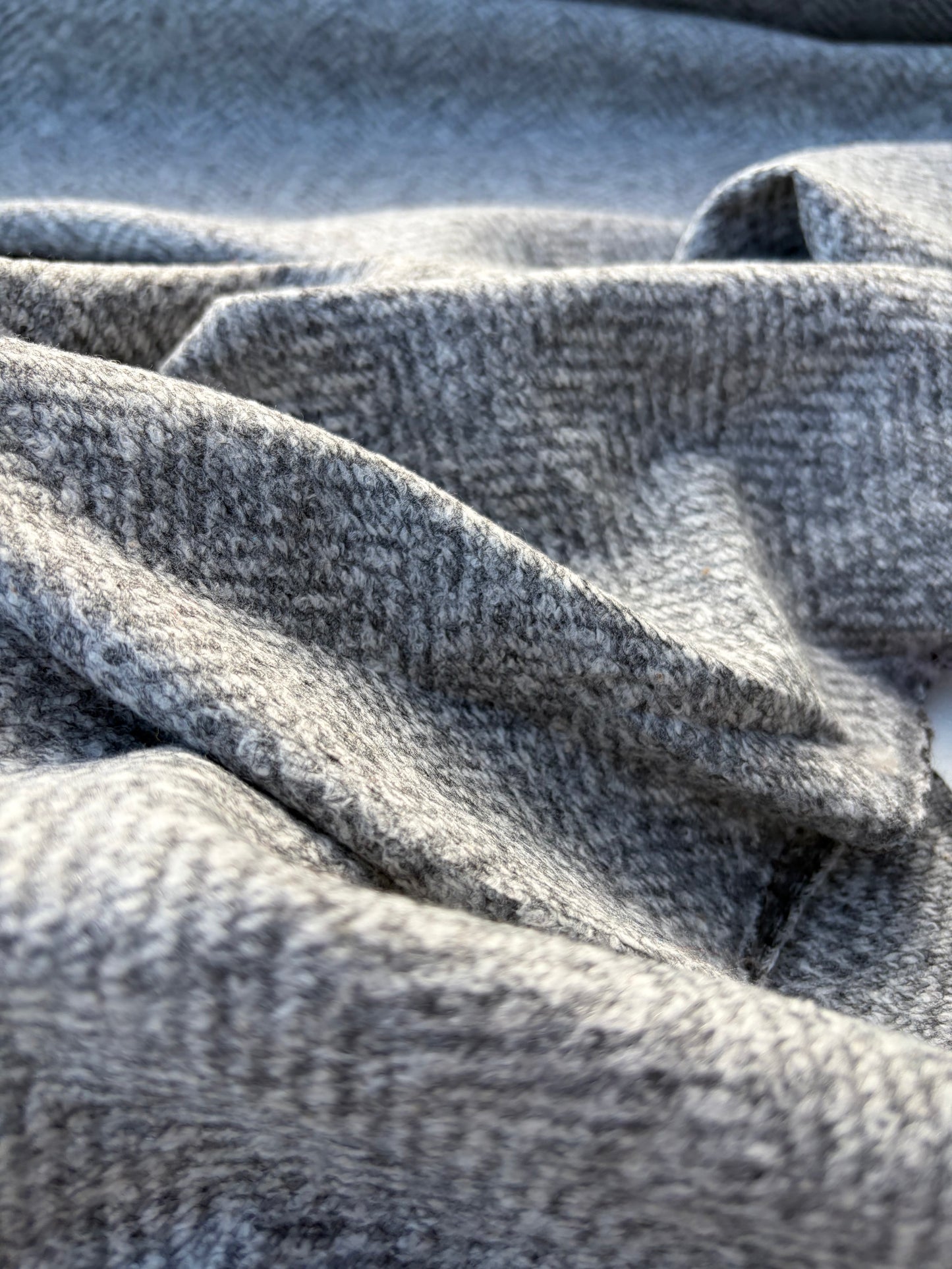 WOOL EDIT 002 grey herringbone heavy wool jersey