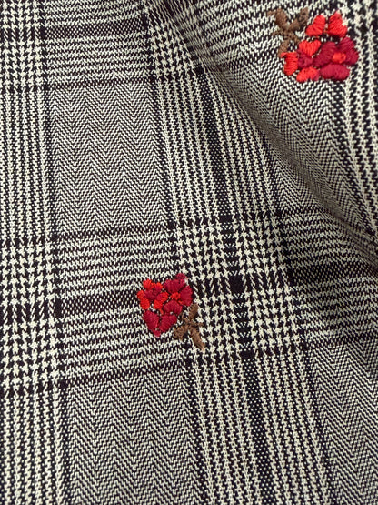 PIPO 035 checkered suiting stretch with embroidered flowers