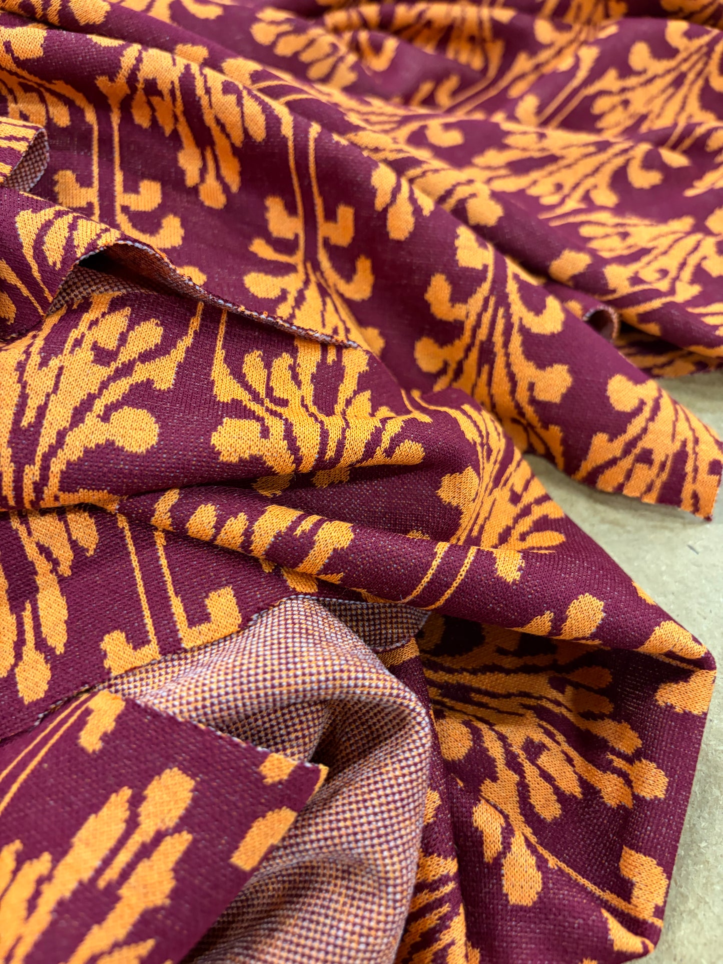 PIPO 038  jersey jacquard burgundy/orange
