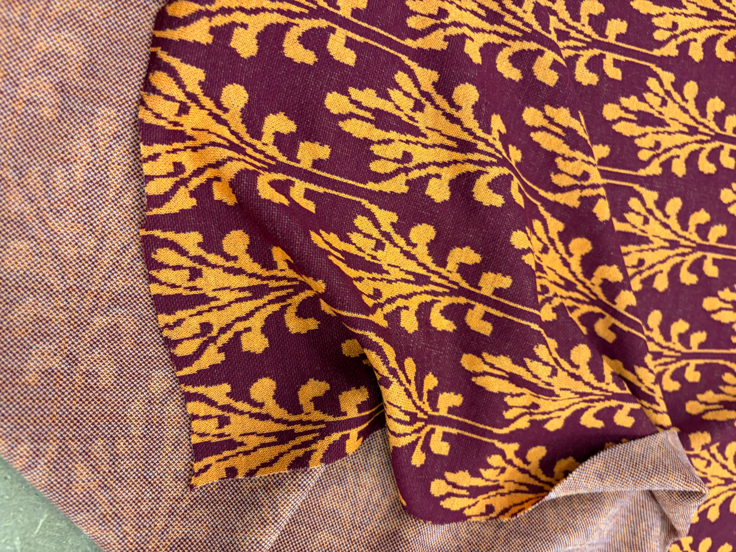 PIPO 038  jersey jacquard burgundy/orange
