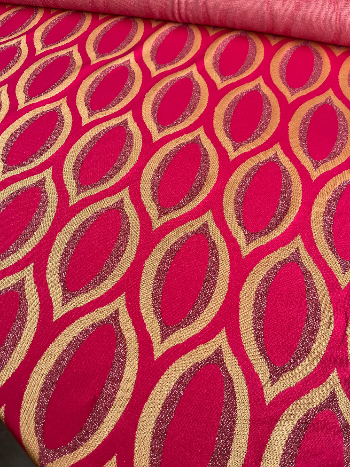 PORTIA 053 jersey jacquard with lurex