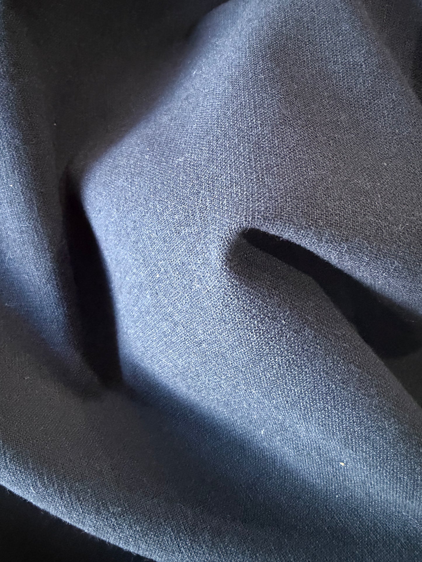 AL 014 wool gaze navy