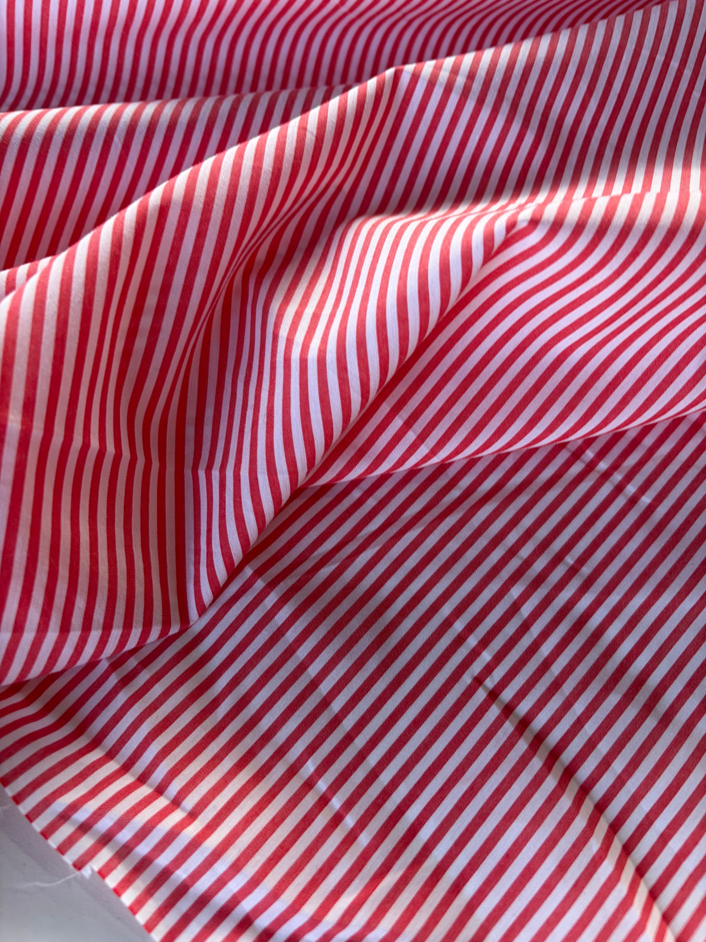 LC AL 021 colourwoven cotton stretch  stripes red/white