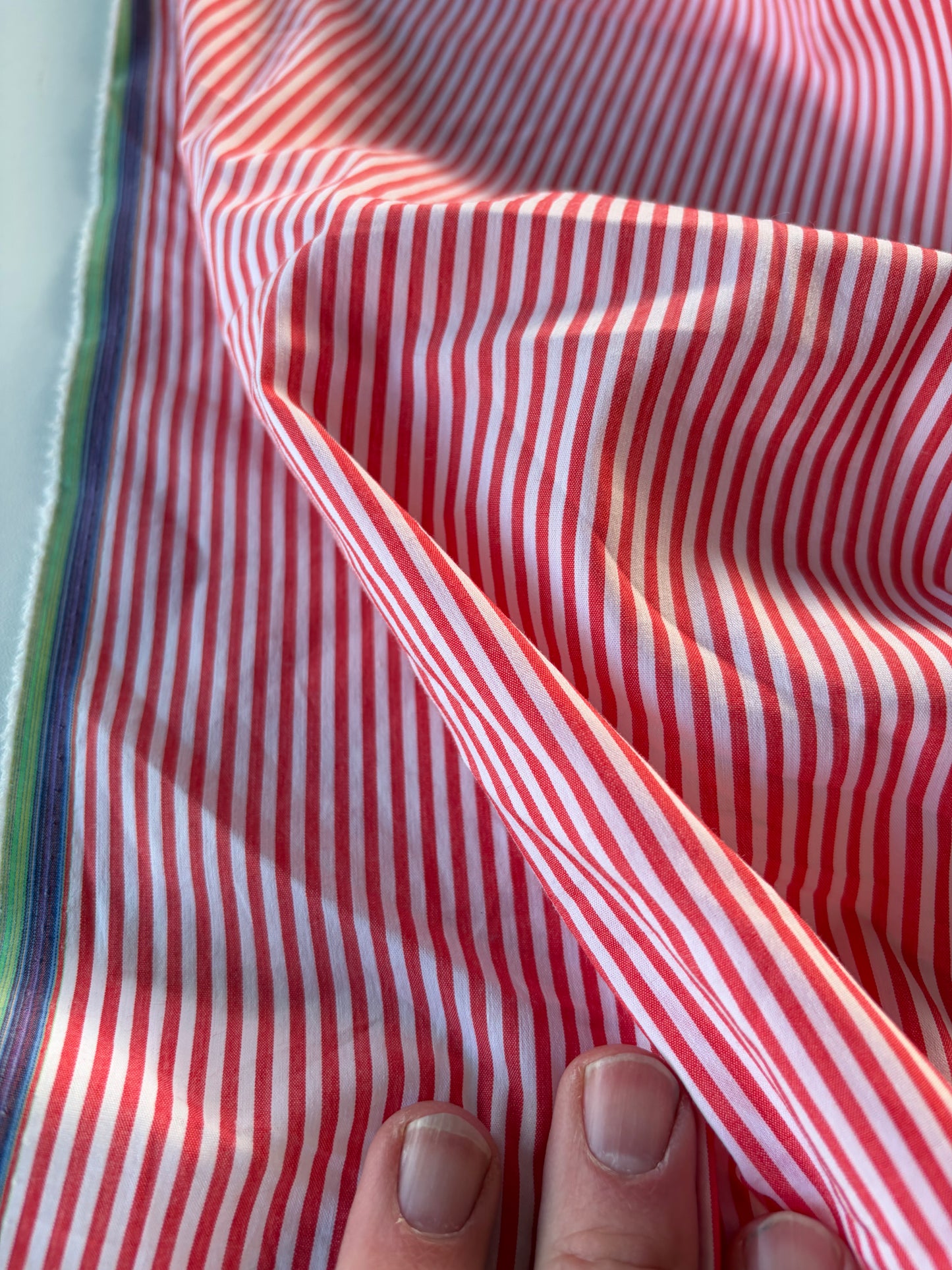 LC AL 021 colourwoven cotton stretch  stripes red/white