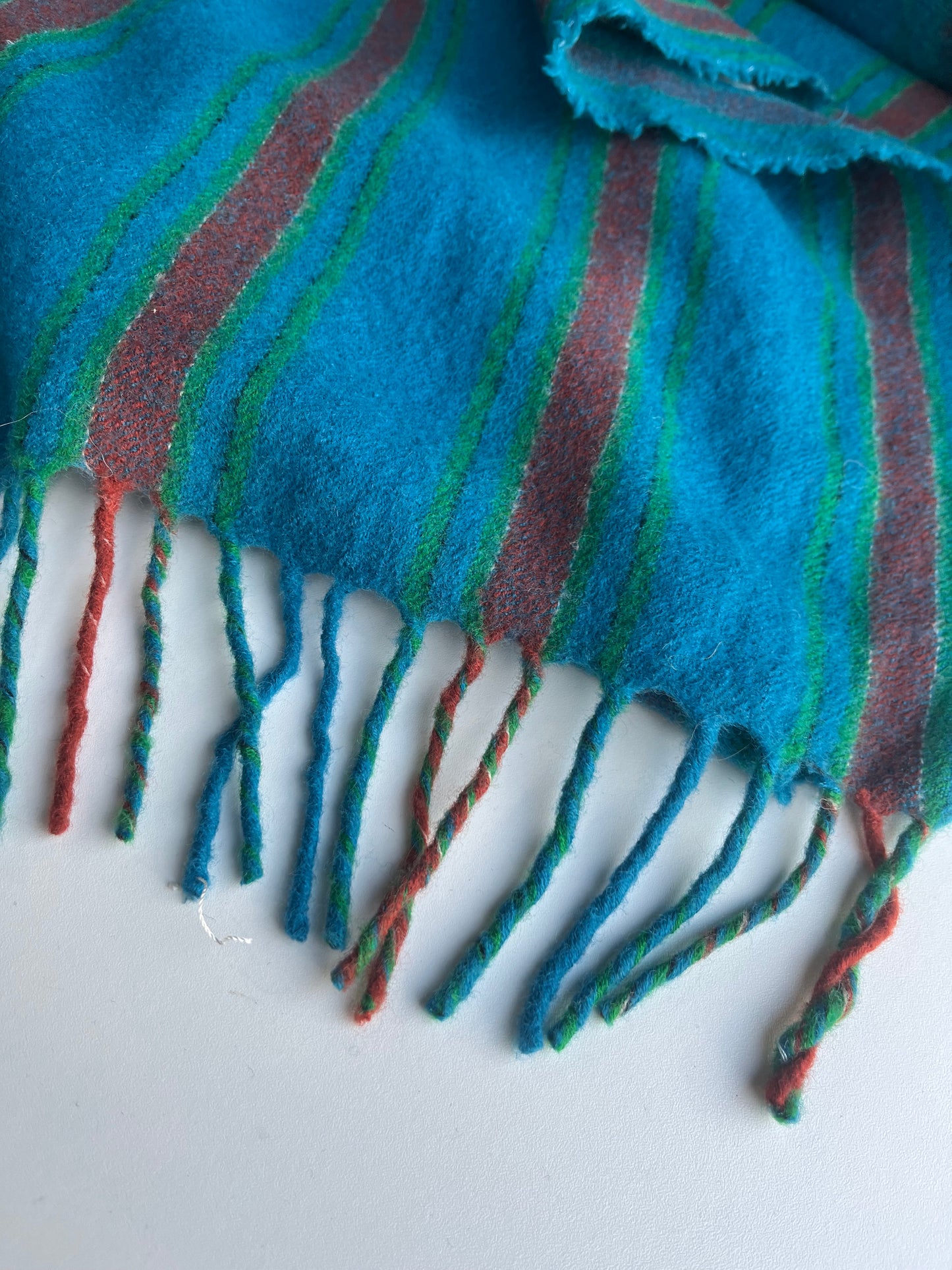 ZACHARIE 010 heavy wool stripes with fringes