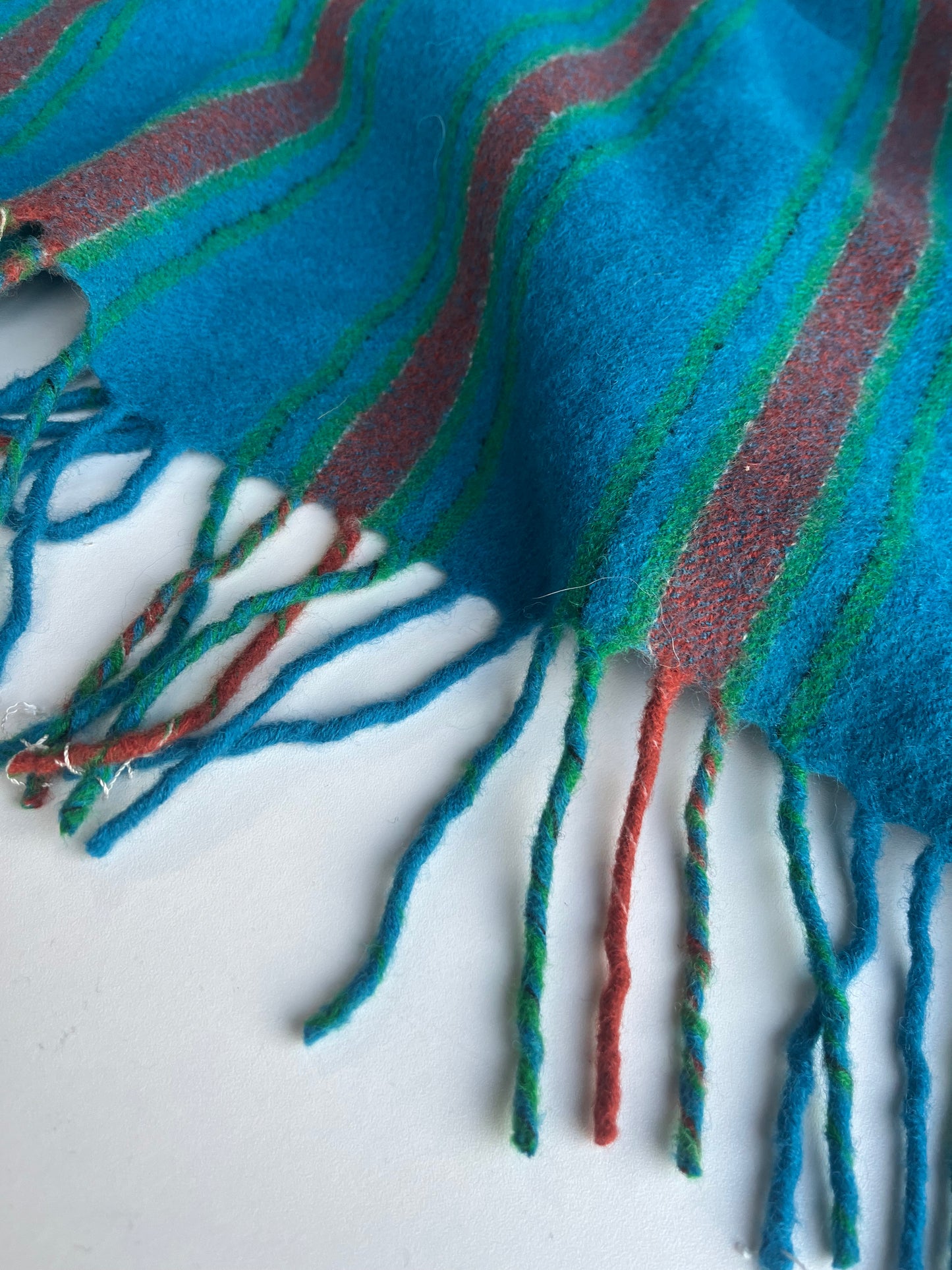 ZACHARIE 010 heavy wool stripes with fringes