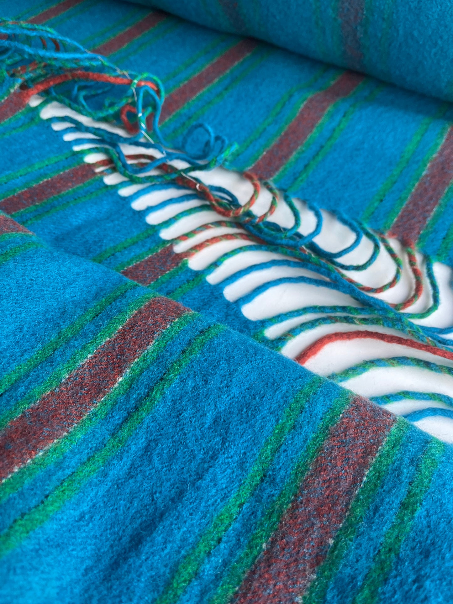 ZACHARIE 010 heavy wool stripes with fringes