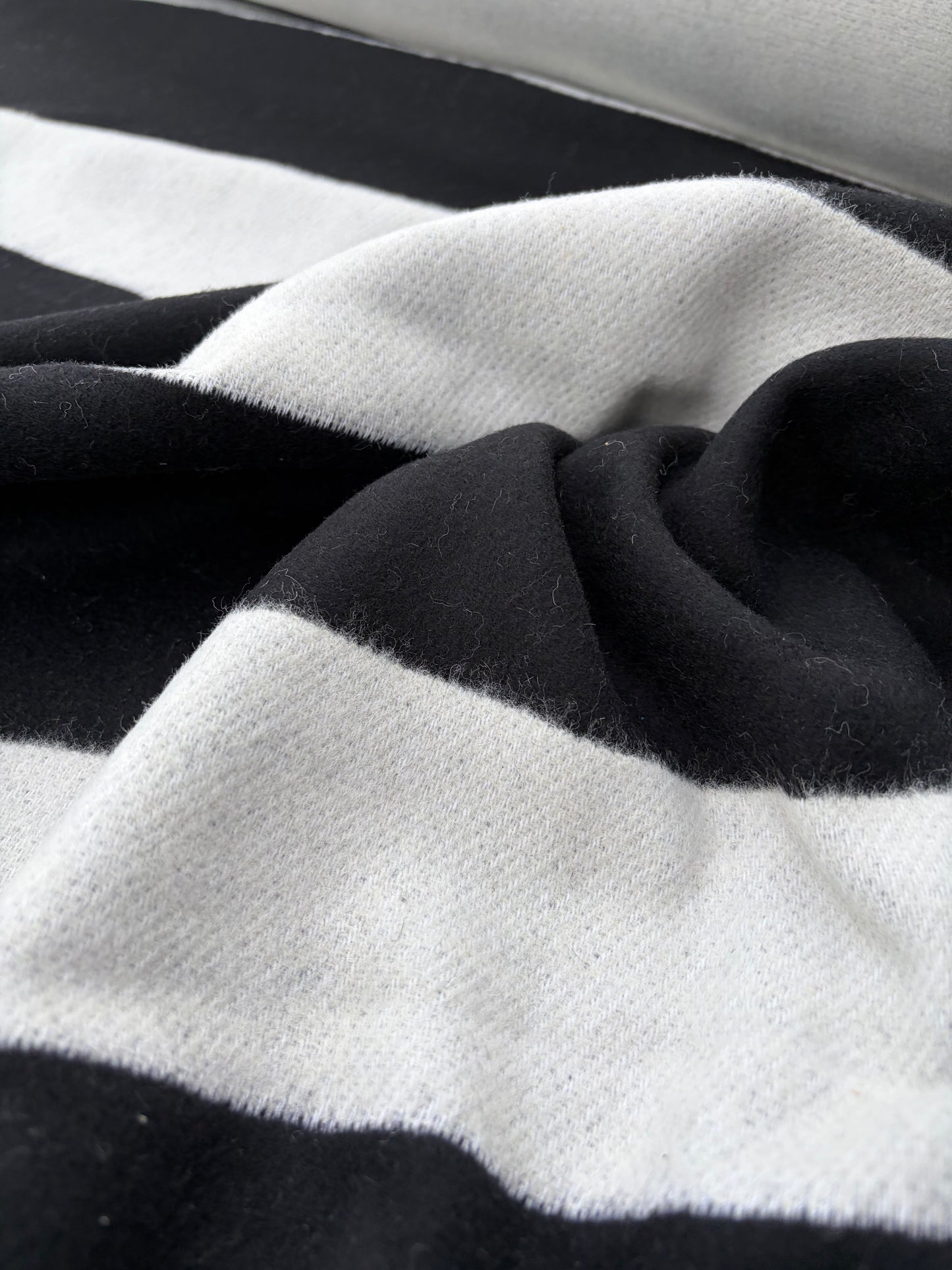 WOOL EDIT 022 black/white striped  double face boiled wool