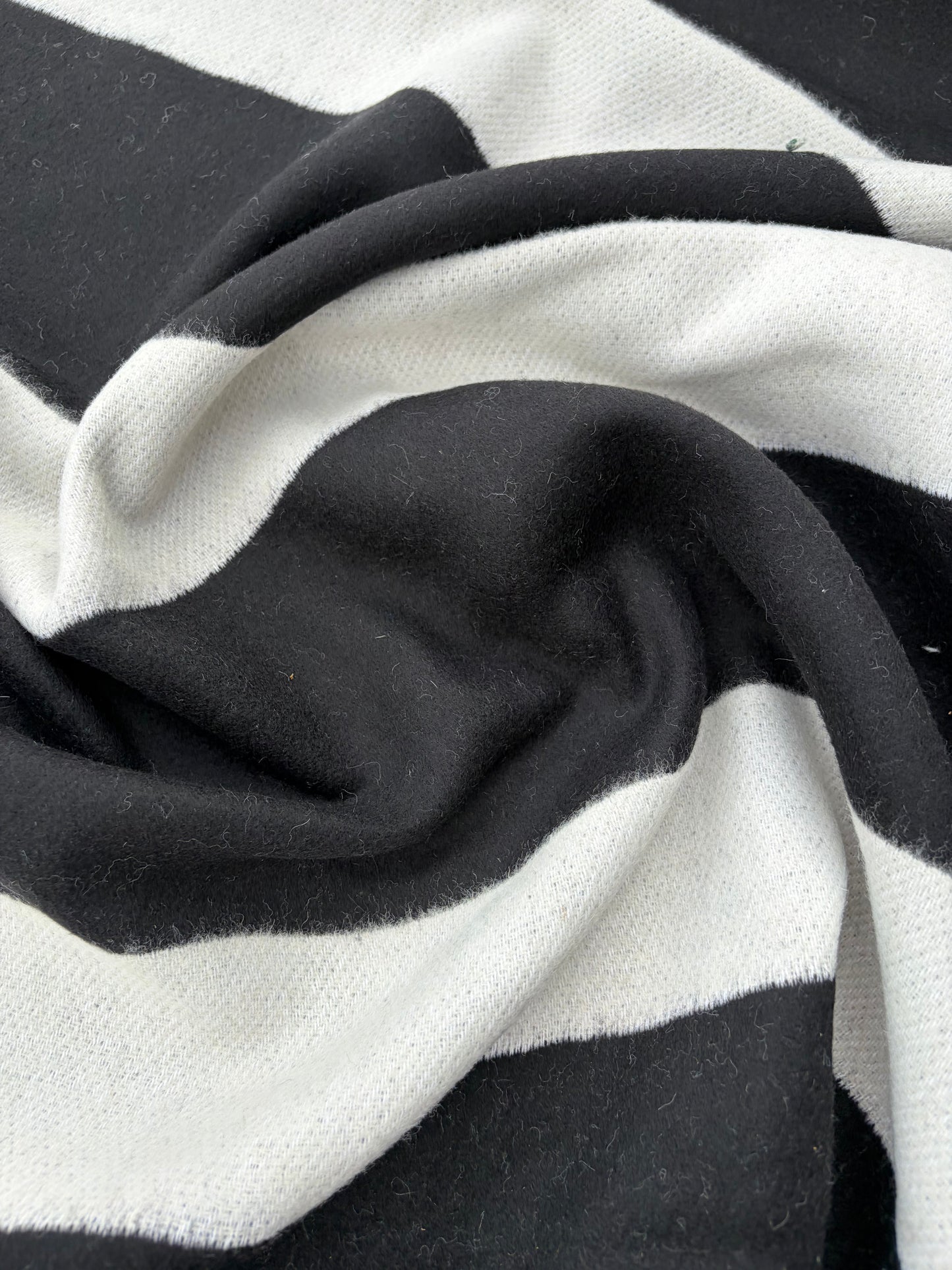 WOOL EDIT 022 black/white striped  double face boiled wool