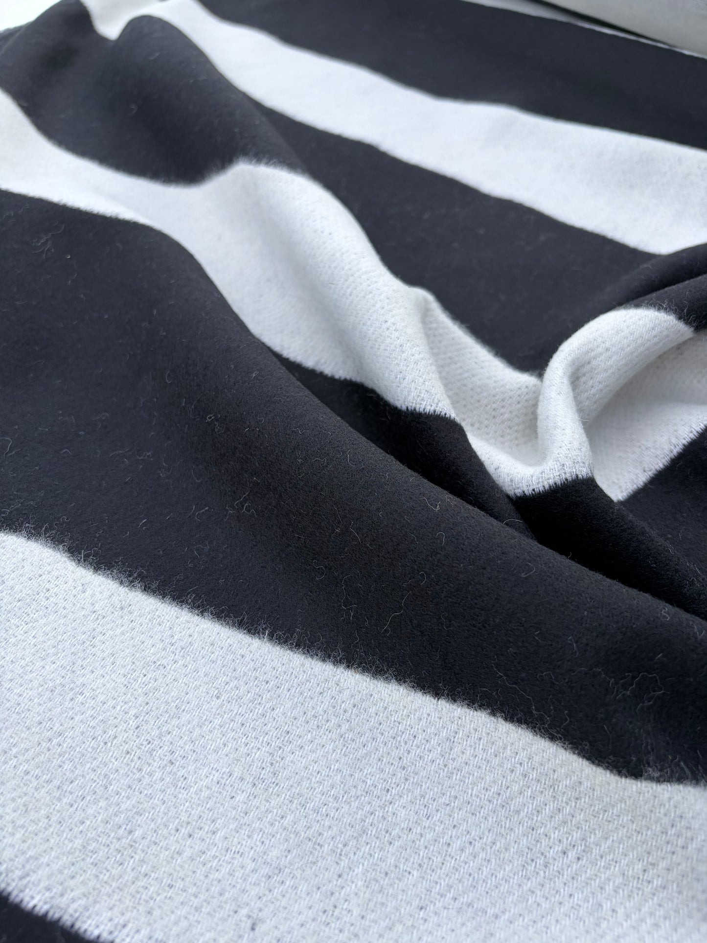 WOOL EDIT 022 black/white striped  double face boiled wool