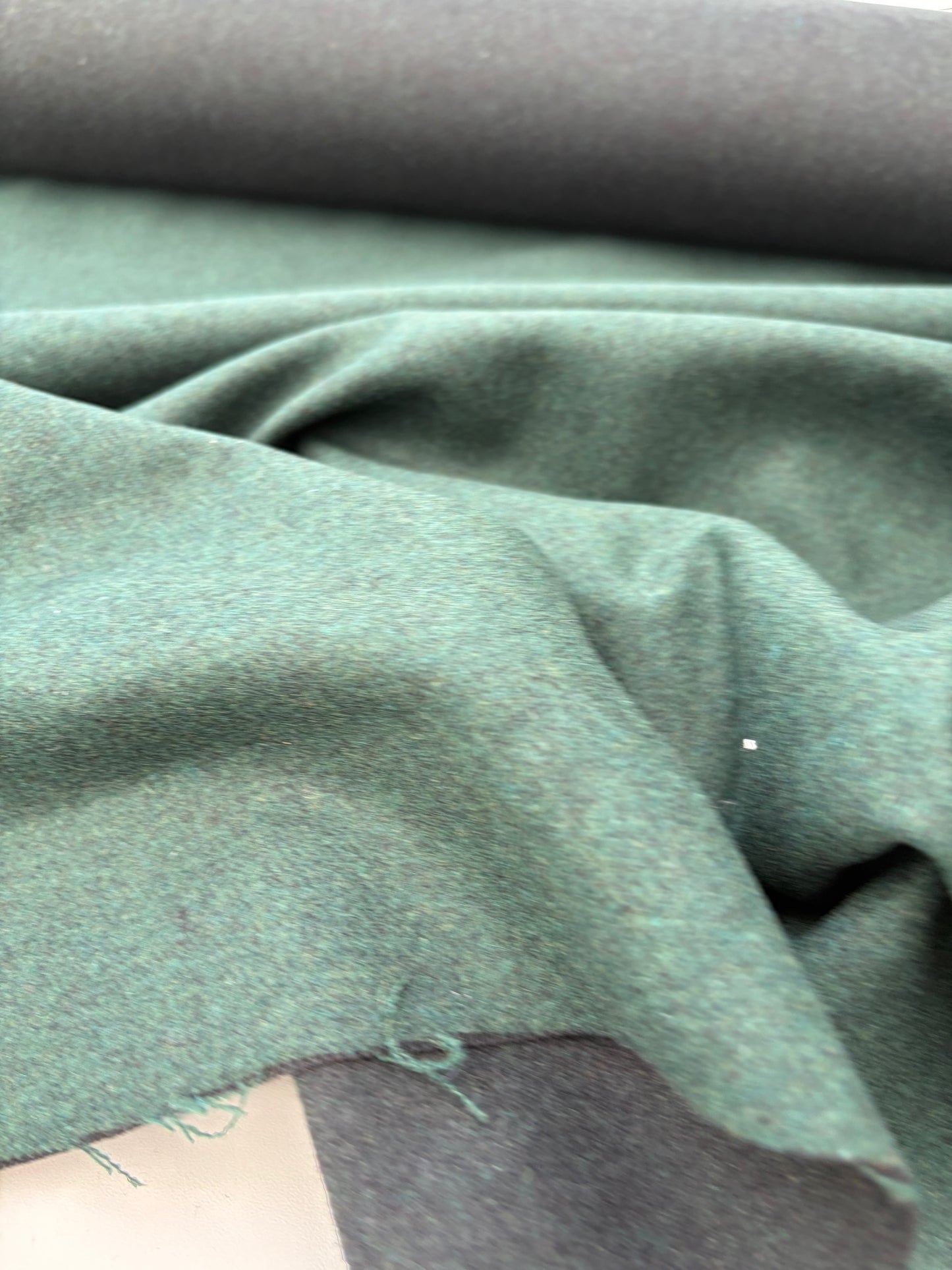 WOOL EDIT 026 dark green wool flannel