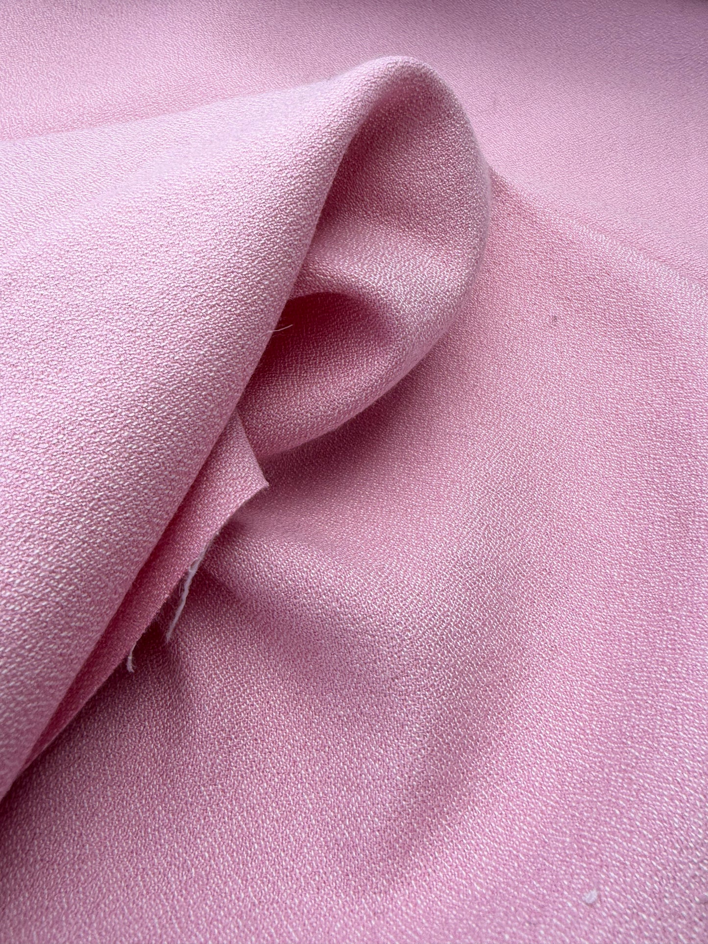 WOOL EDIT 028 Barbie pink crêpe with wool