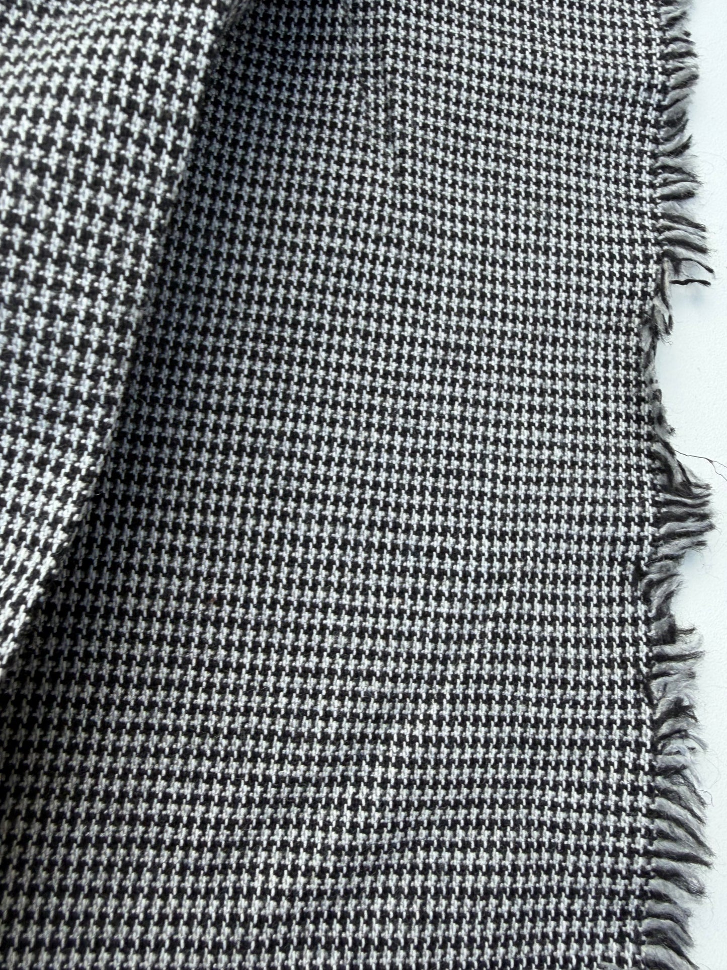 WOOL EDIT 032 black/white mini checkered wool stretch