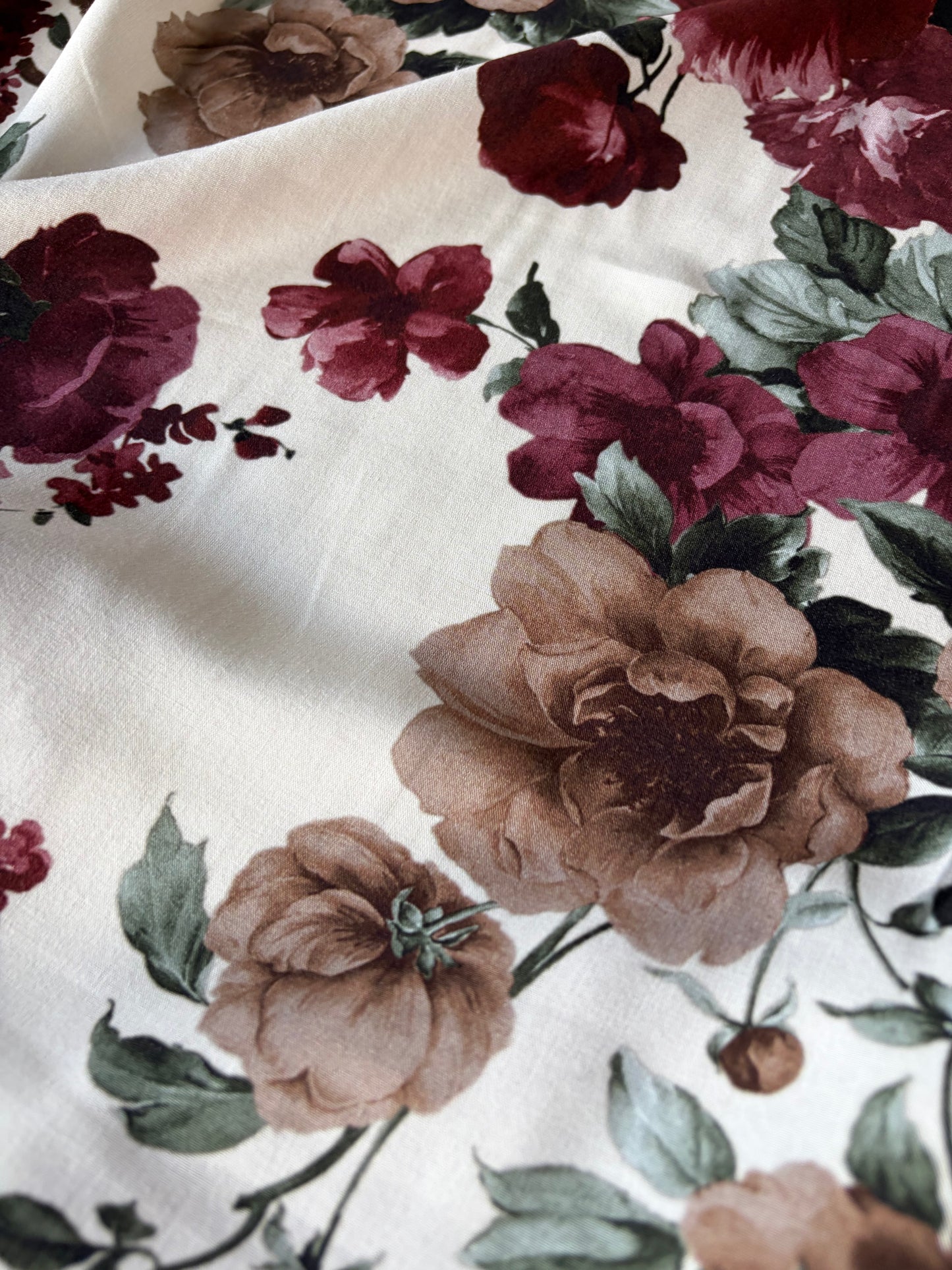 PC AL 034 viscose  fibrane red/brown/sand flowers