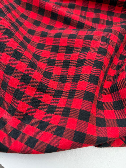 WOOL EDIT 035 red/black 8mm checkered stretch fabric with wool
