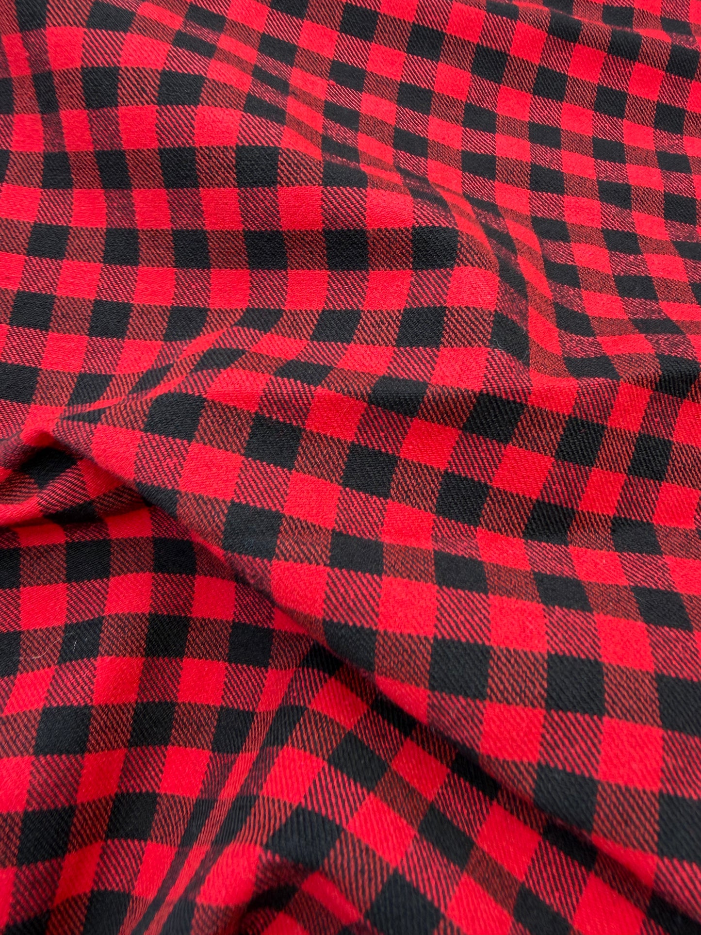 WOOL EDIT 035 red/black 8mm checkered stretch fabric with wool