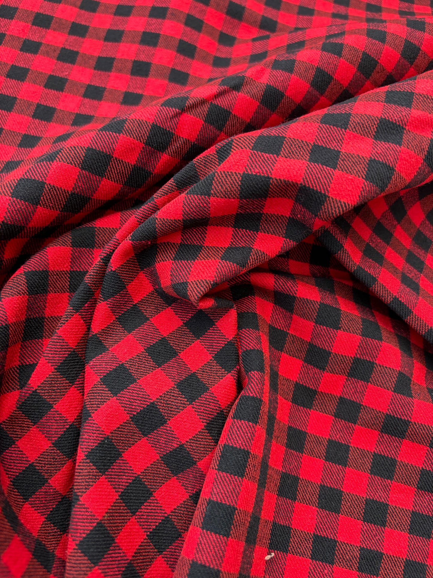 WOOL EDIT 035 red/black 8mm checkered stretch fabric with wool