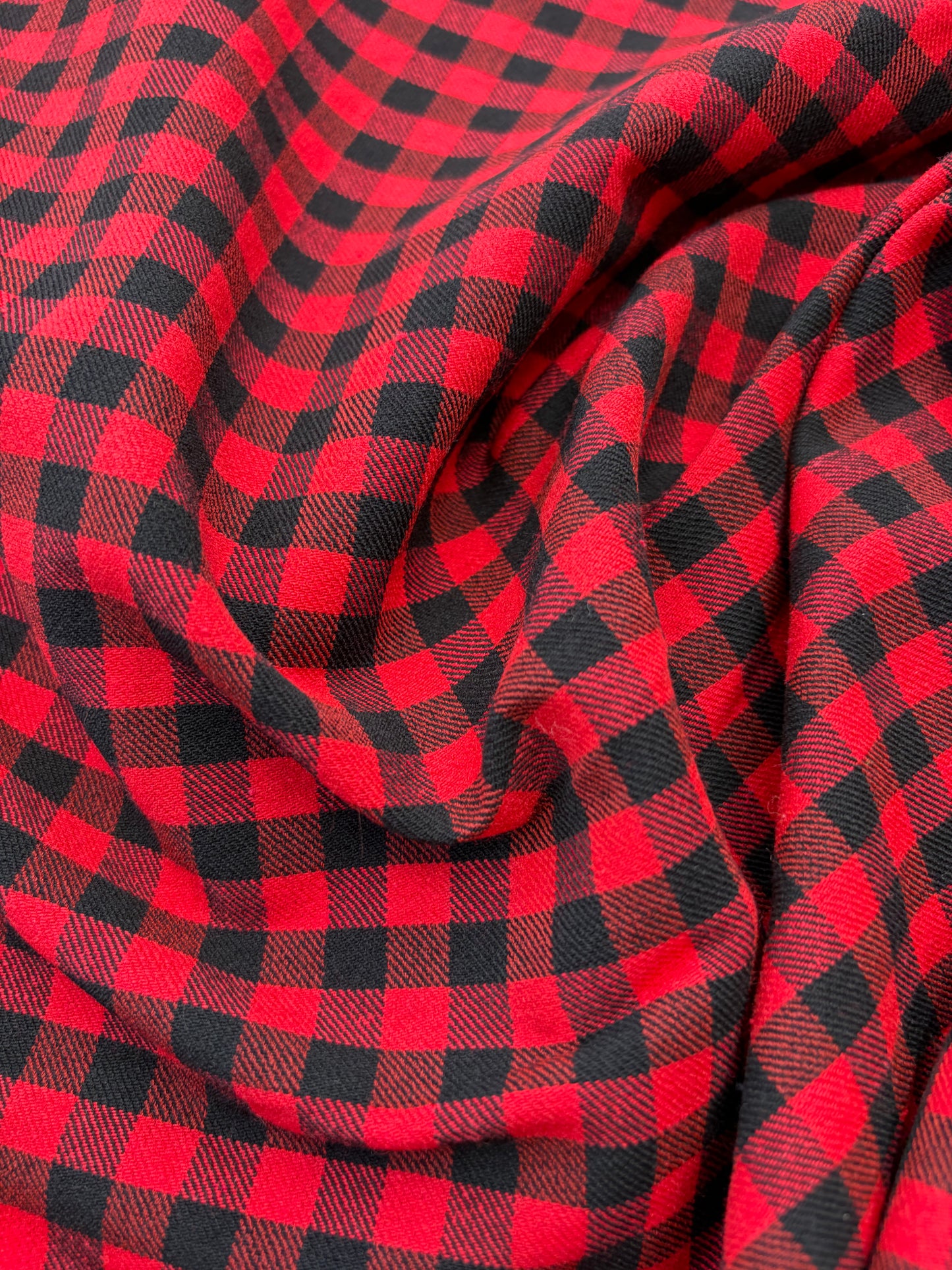 WOOL EDIT 035 red/black 8mm checkered stretch fabric with wool