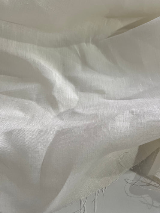 ALESSIA 004 100% linen white