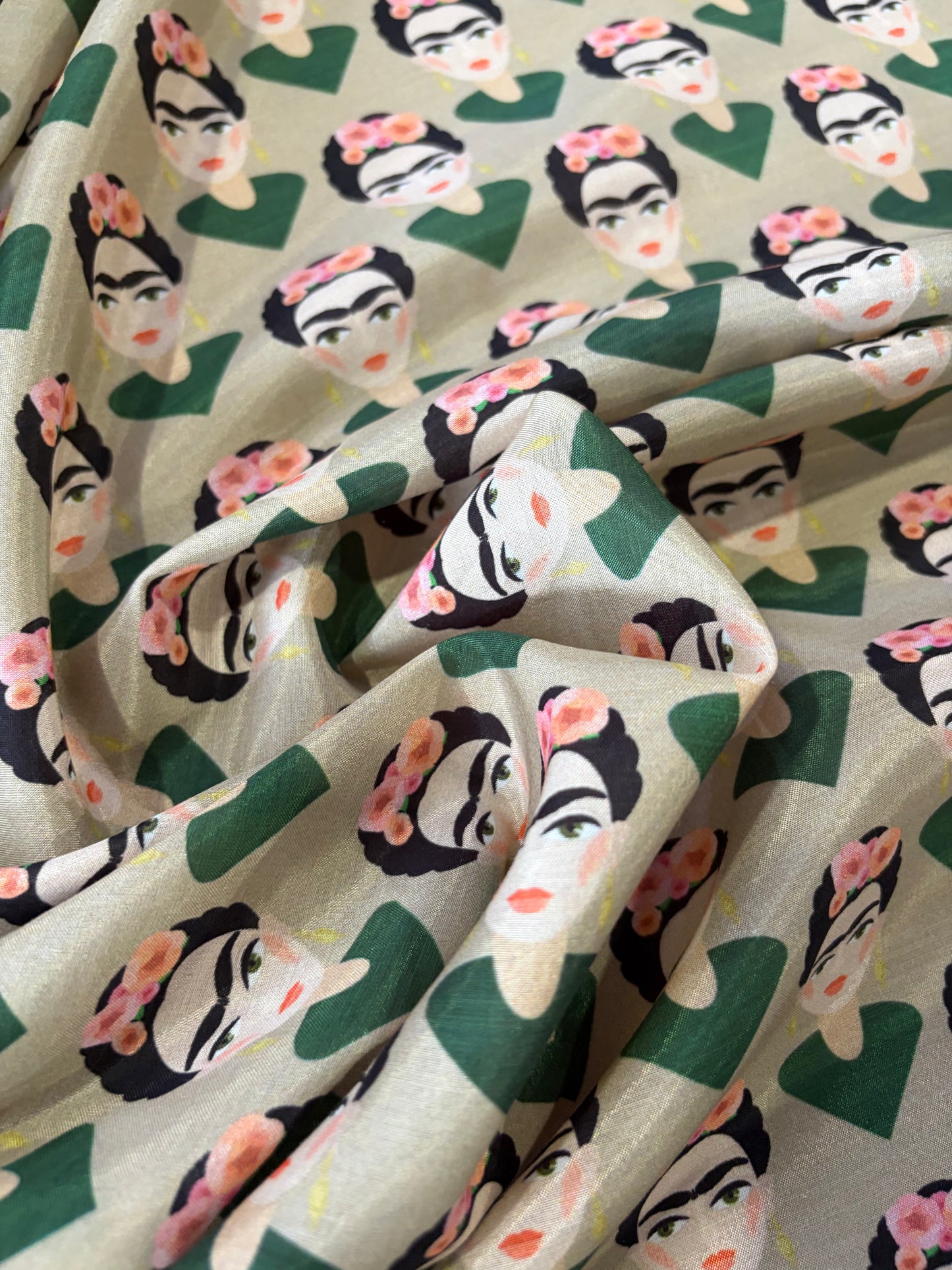 KRUSTY 026 Geisha viscose satin  print