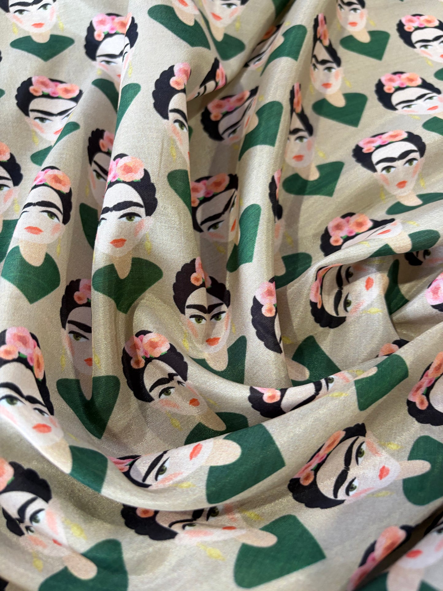 KRUSTY 026 Geisha viscose satin  print