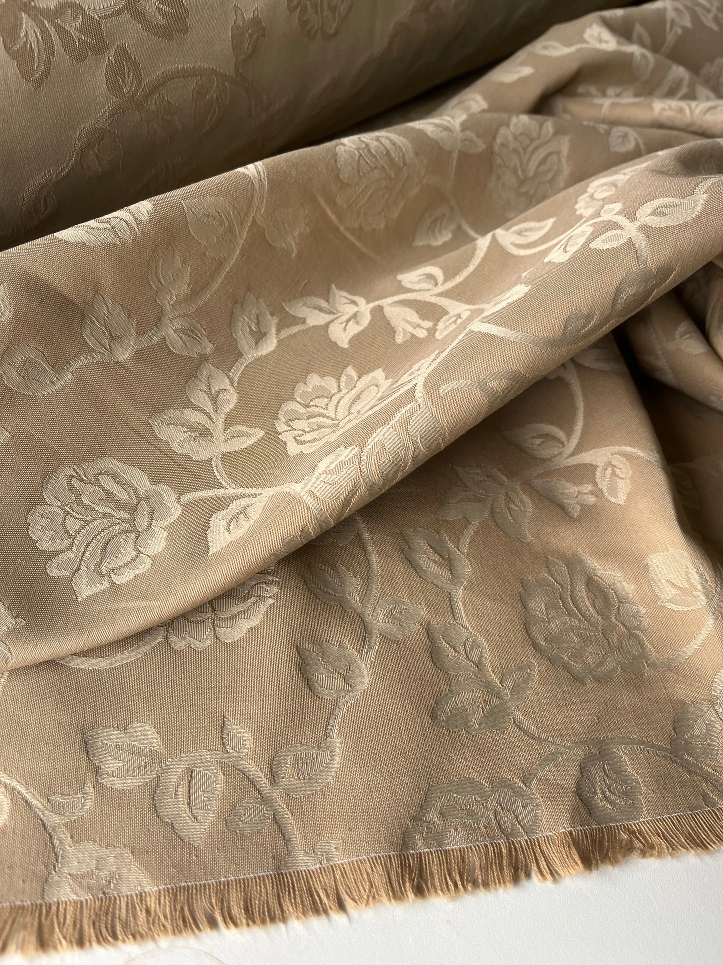 ALESSIA 019 cotton jacquard camel Japanese flowers