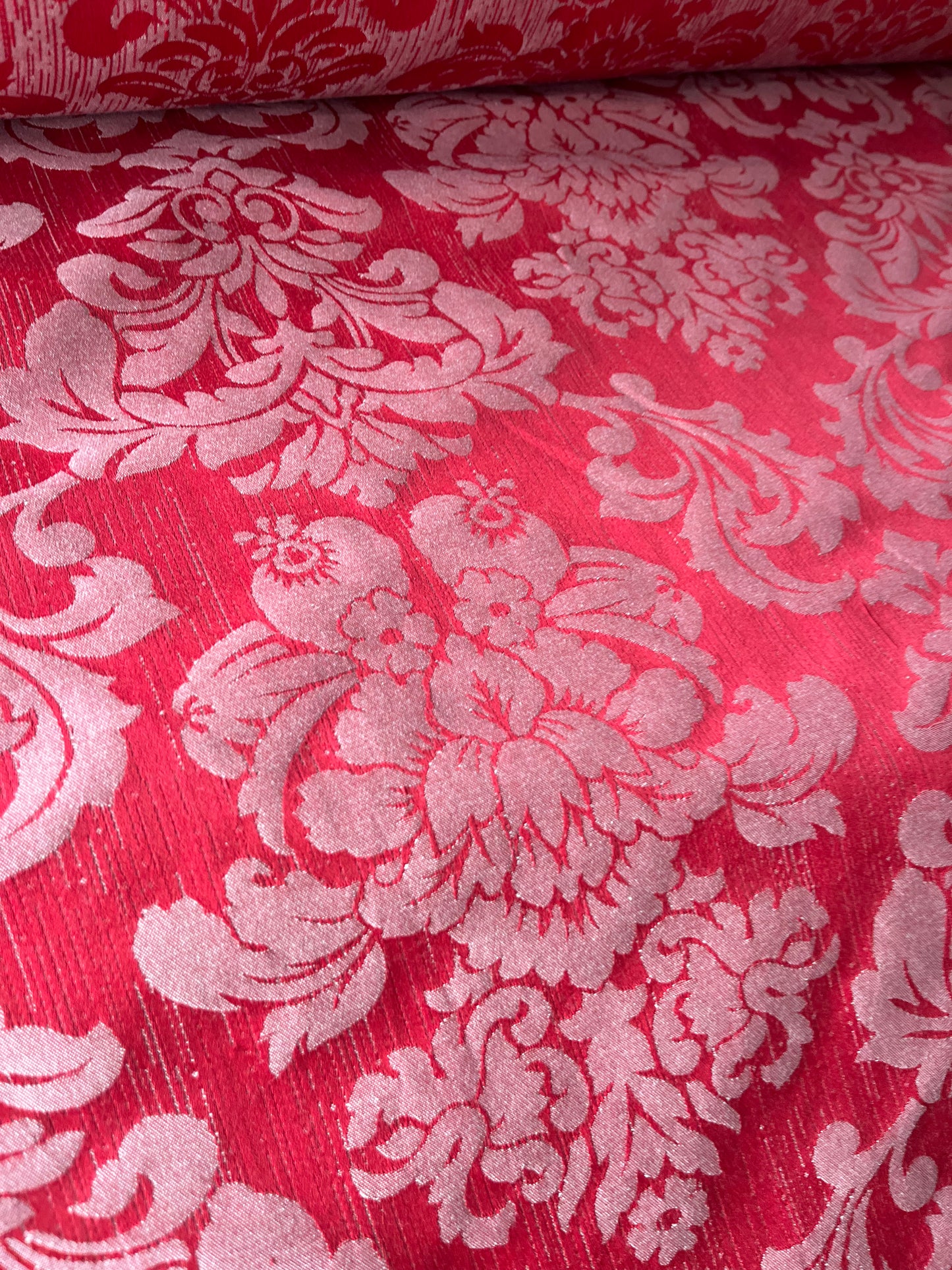 ALESSIA 020 cotton jacquard red ornamental design)
