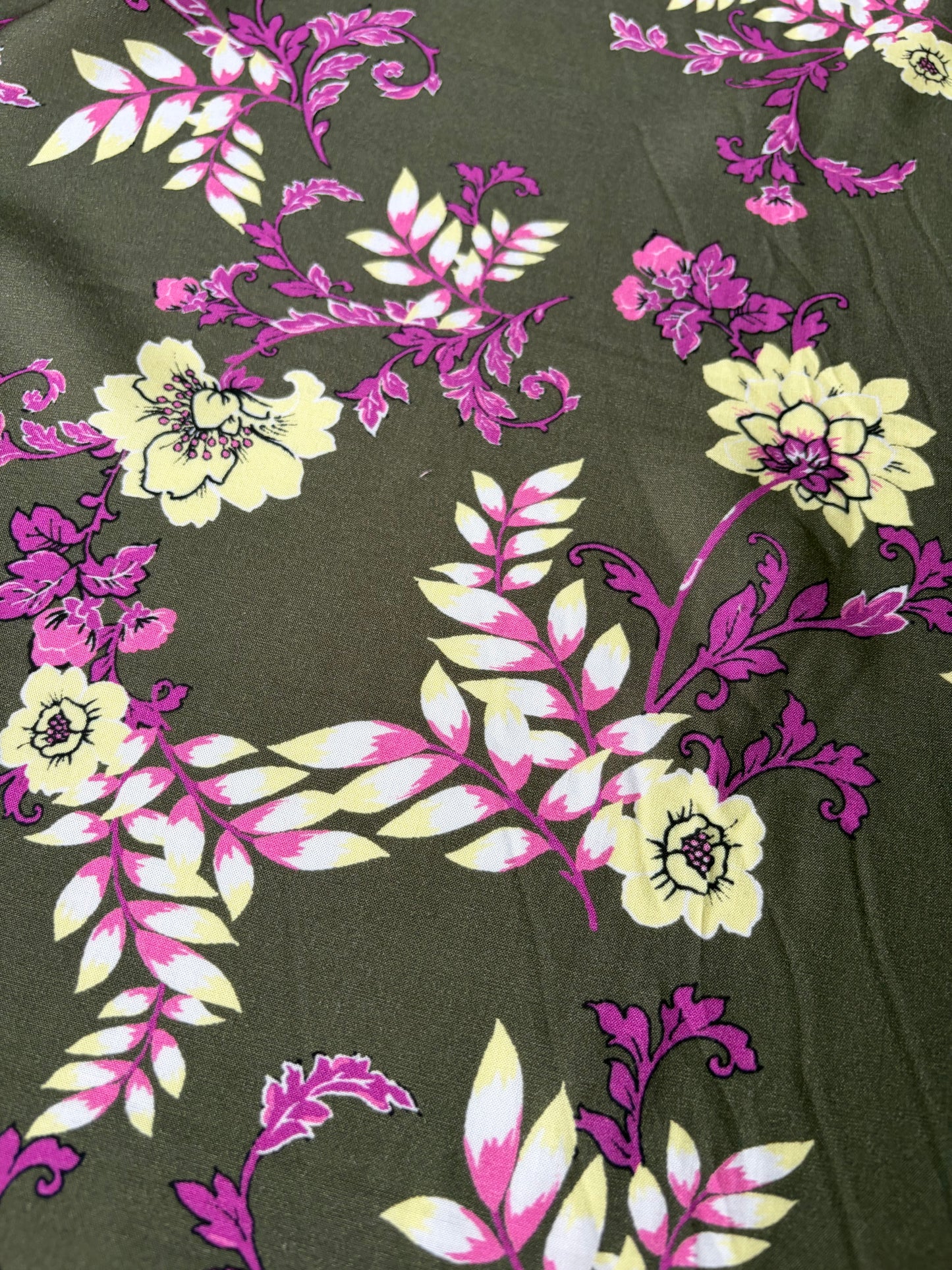 BOB 019 viscose  fibrane khaky/pink flowers