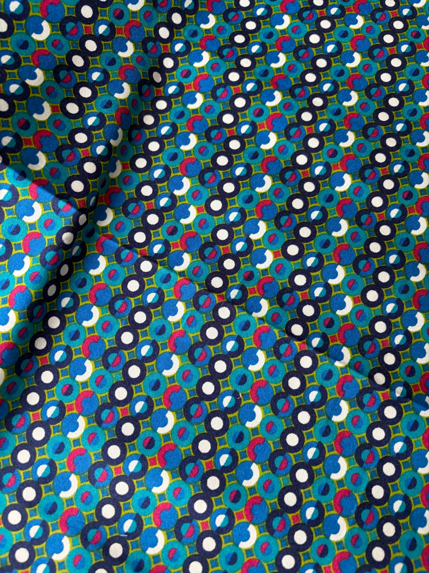 BOB 021 cotton satin stretch green rounds