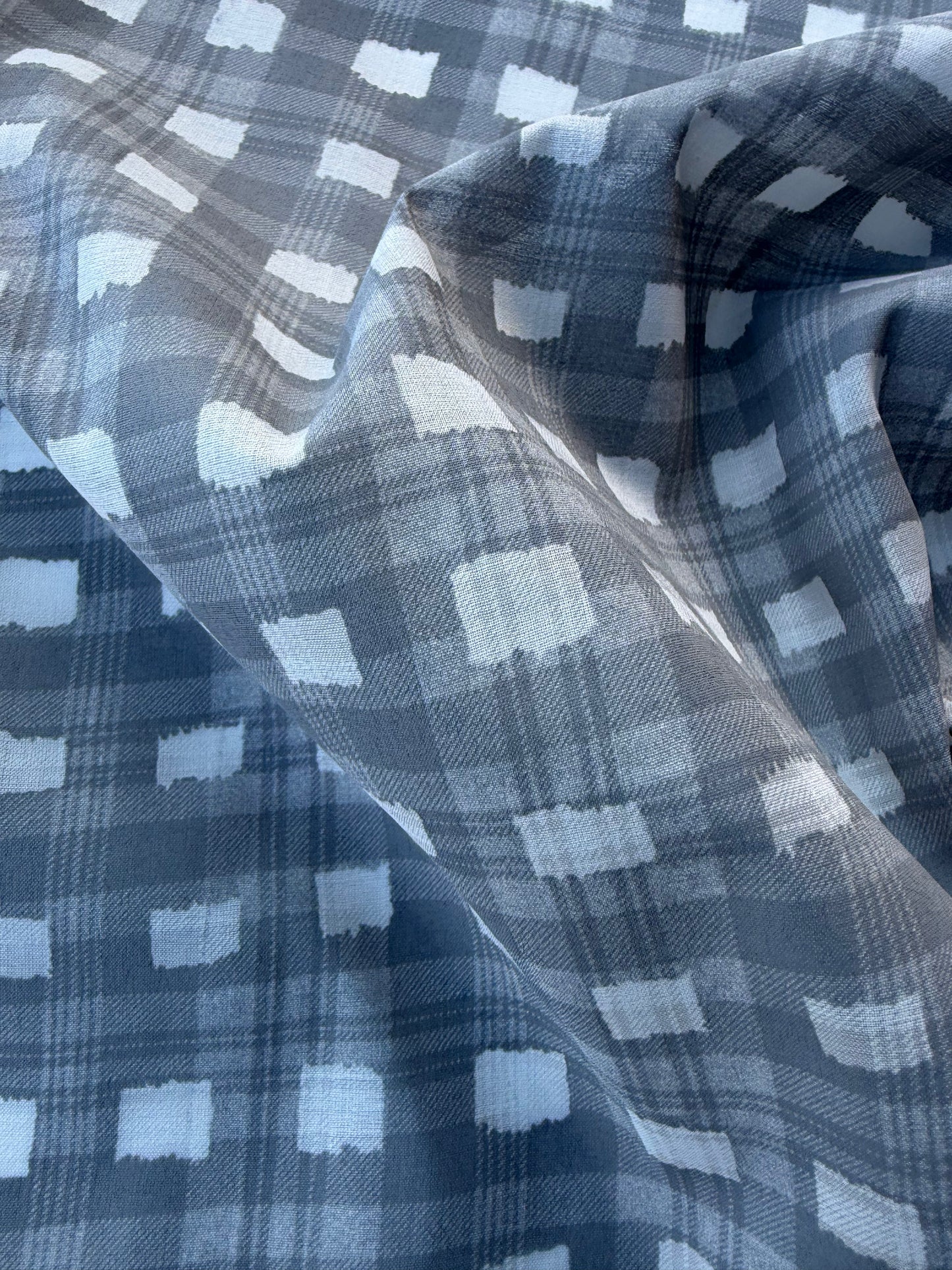 BURNS 003 grey checkered cotton voile print