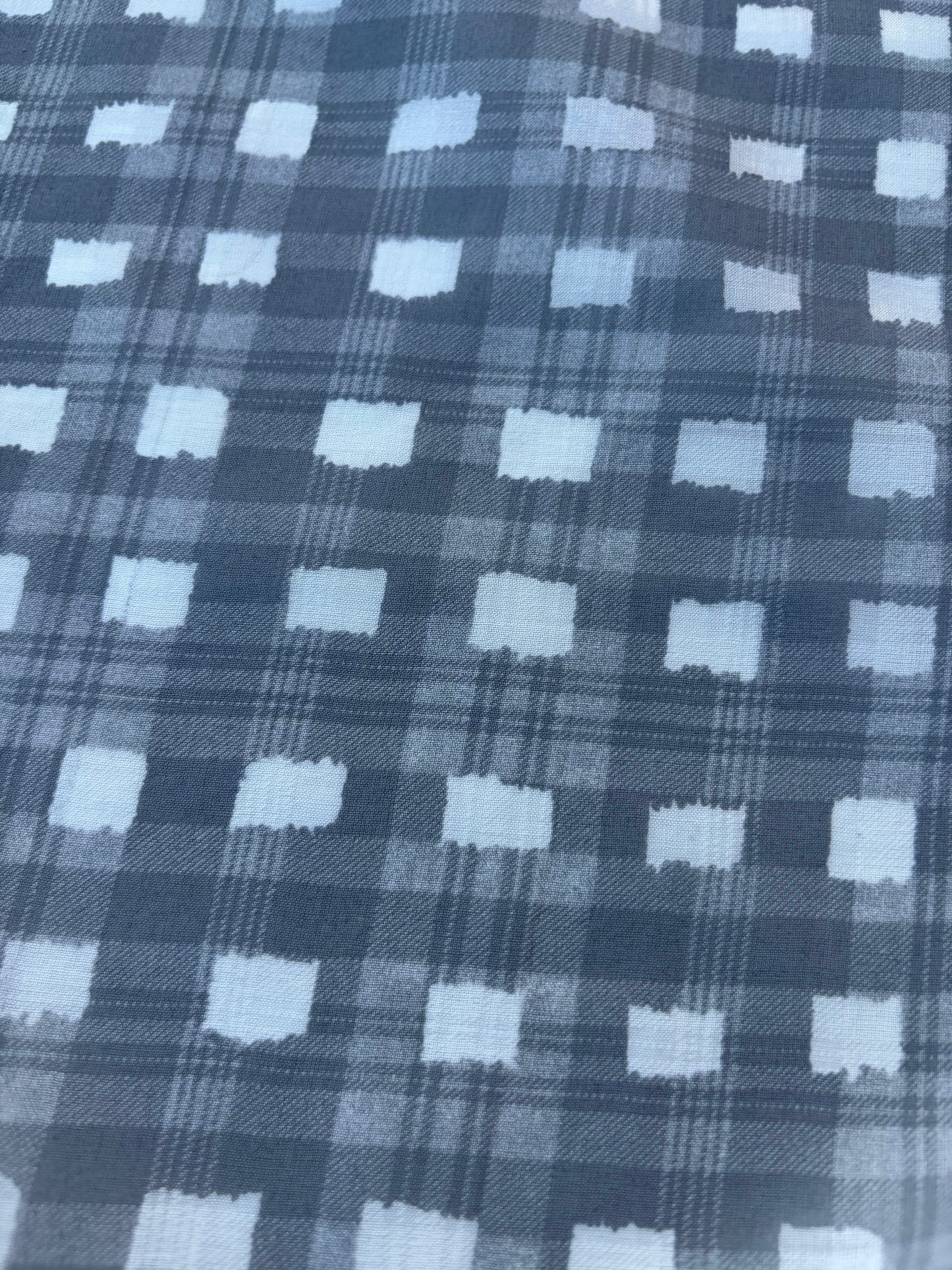 BURNS 003 grey checkered cotton voile print