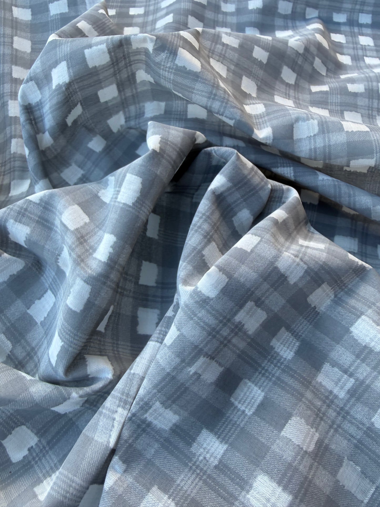 BURNS 003 grey checkered cotton voile print