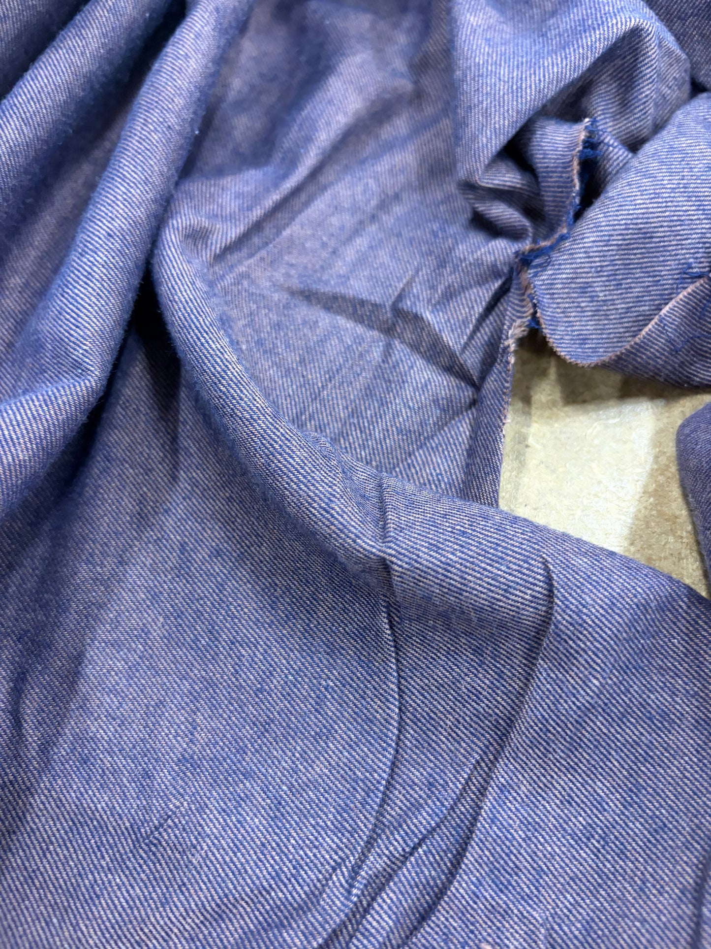 TASHA 026 salmon/navy cotton shirting twill
