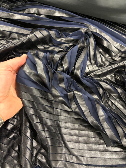 TASHA 029 black/navy pleated fake leather