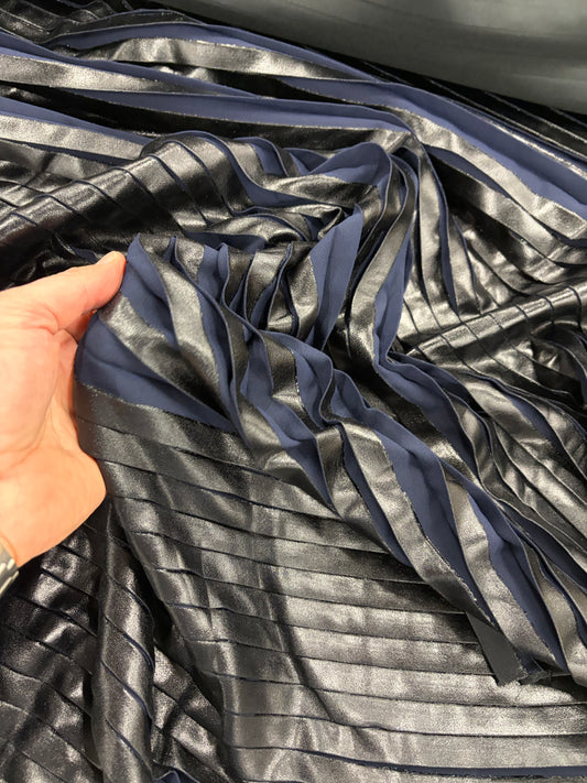 TASHA 029 black/navy pleated fake leather