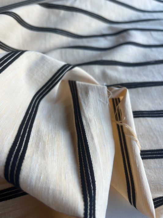 KAREN 017 linen/tencel stripes ecru/black