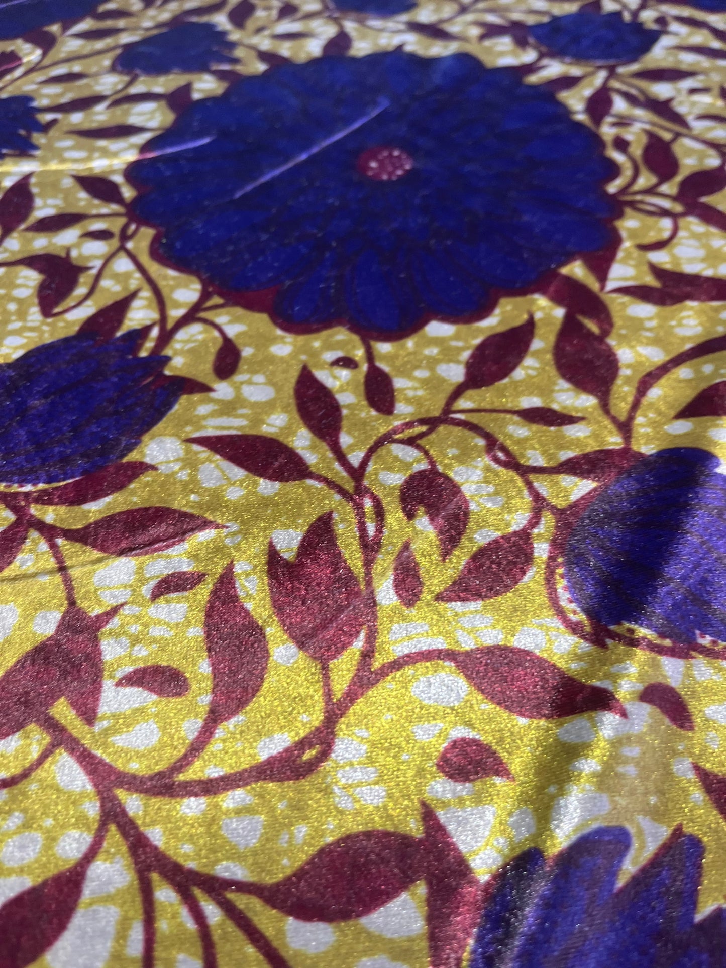 LC JUST 1126 stretch velvet with flowers