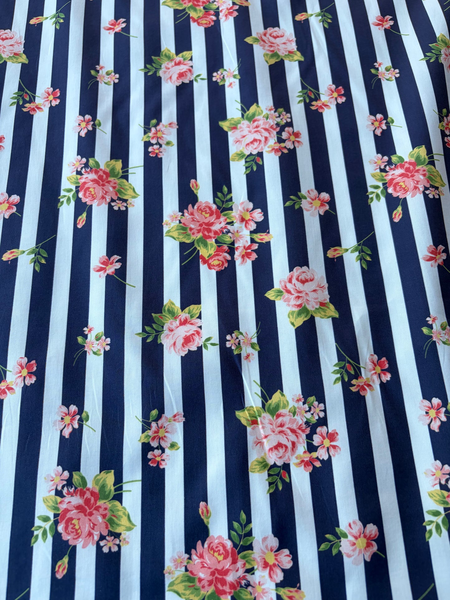 BURNS 011 navy/white striped floral cotton print