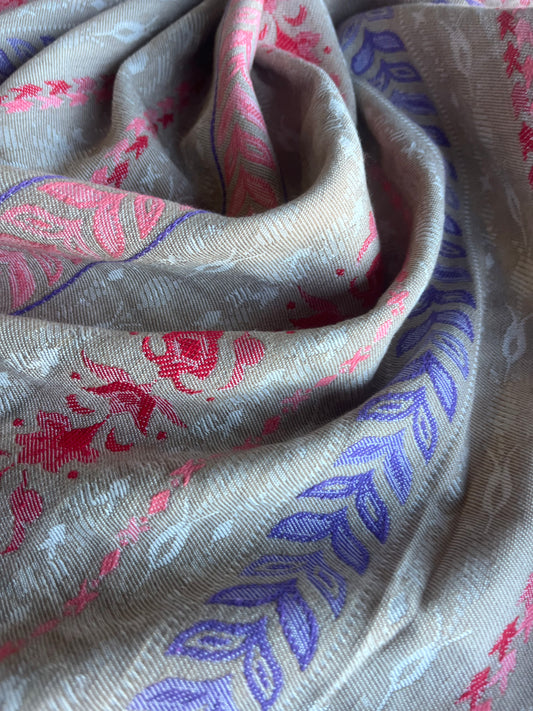 KAREN 021 jacquard with ethnical stripes lilac/red/pink