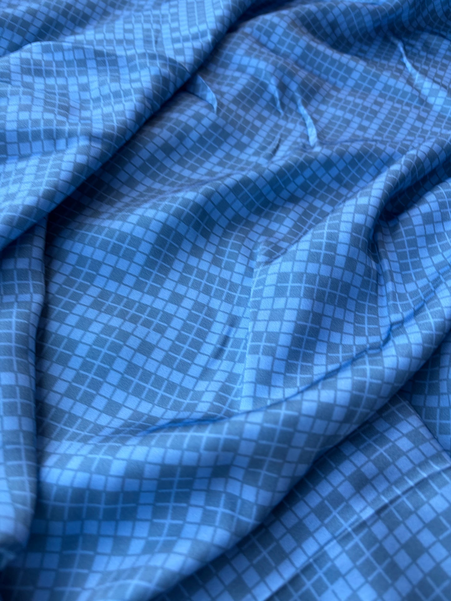 BURNS 014 blue/grey checkered viscose satin print
