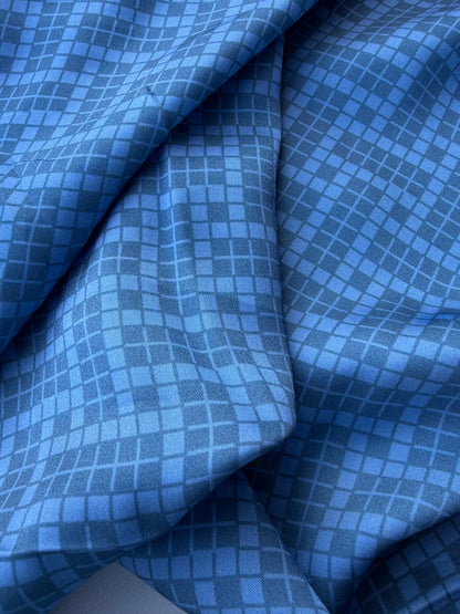 BURNS 014 blue/grey checkered viscose satin print