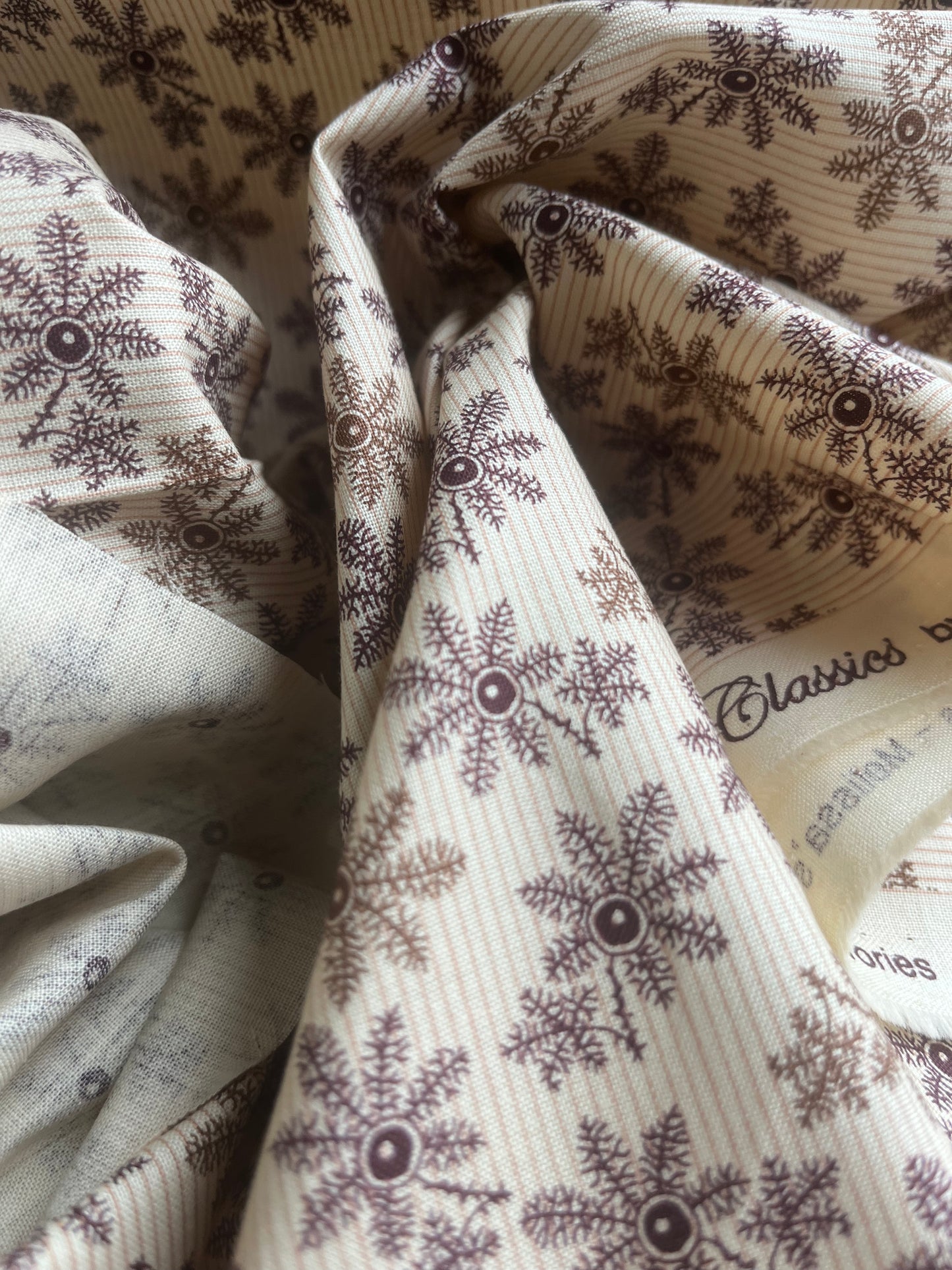 MAHARADJA 005 Indian cotton Flower memories ecru