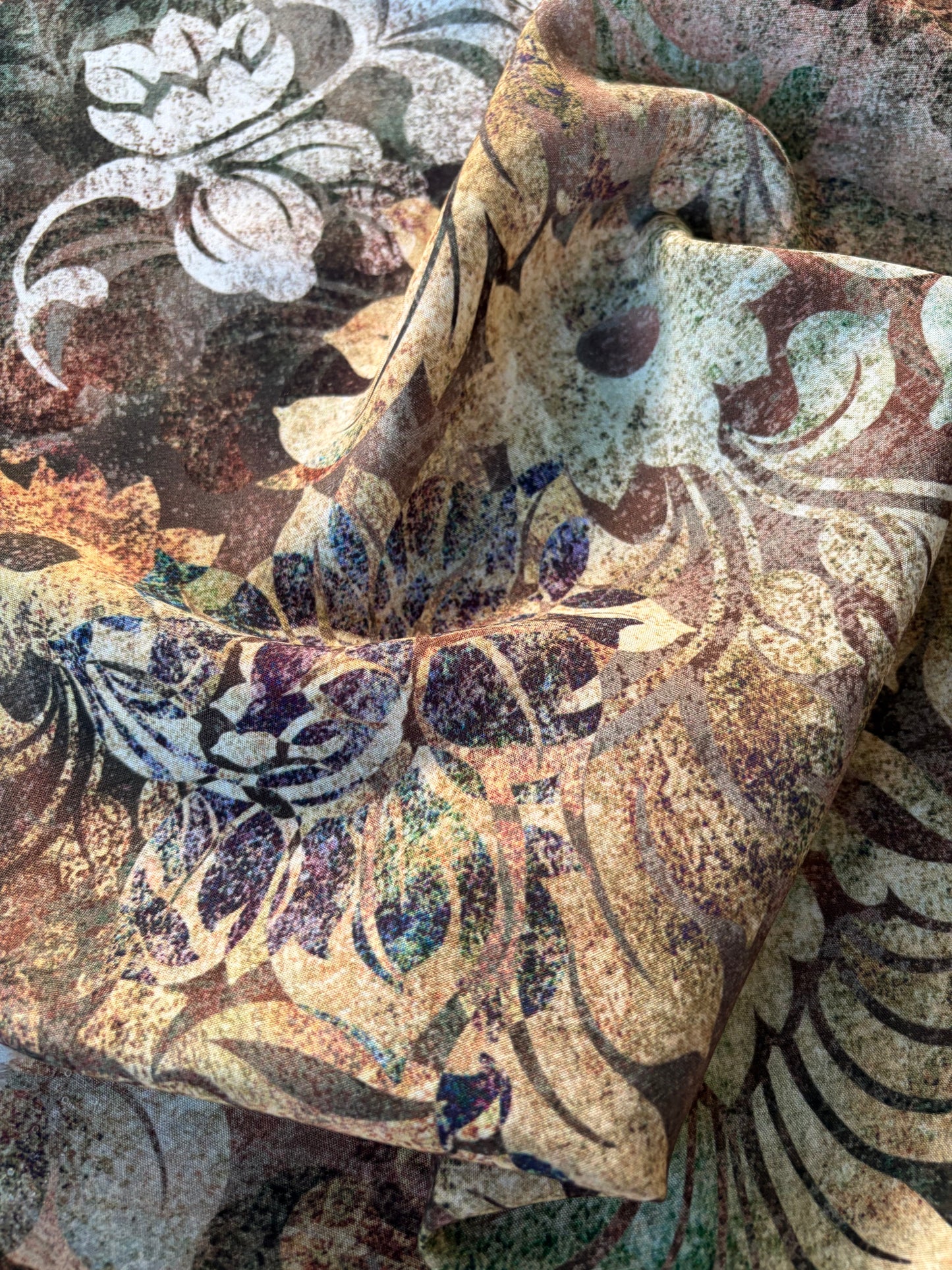 LC BOB 039 viscose  fibrane autumn flowers